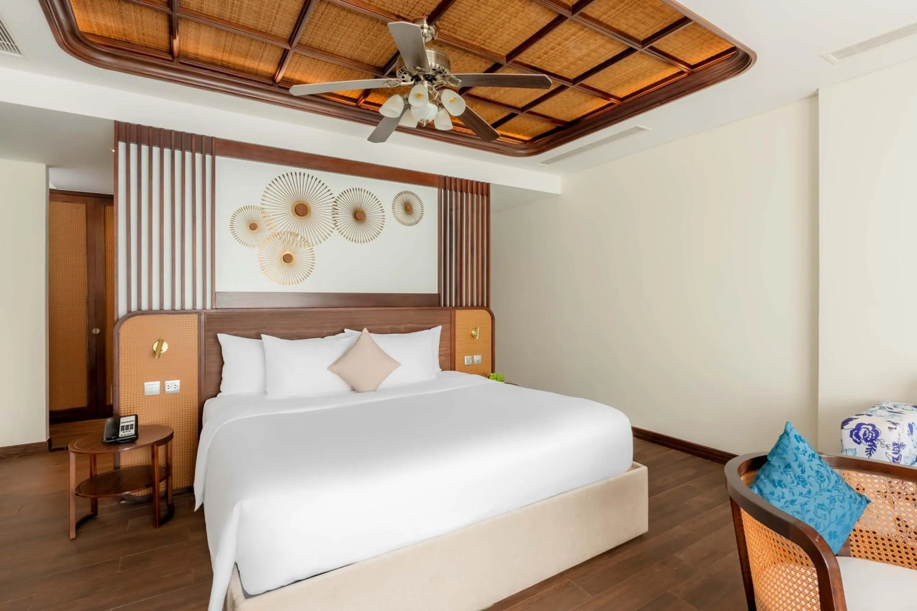 Bed in Best Western Premier Sonasea Phu Quoc