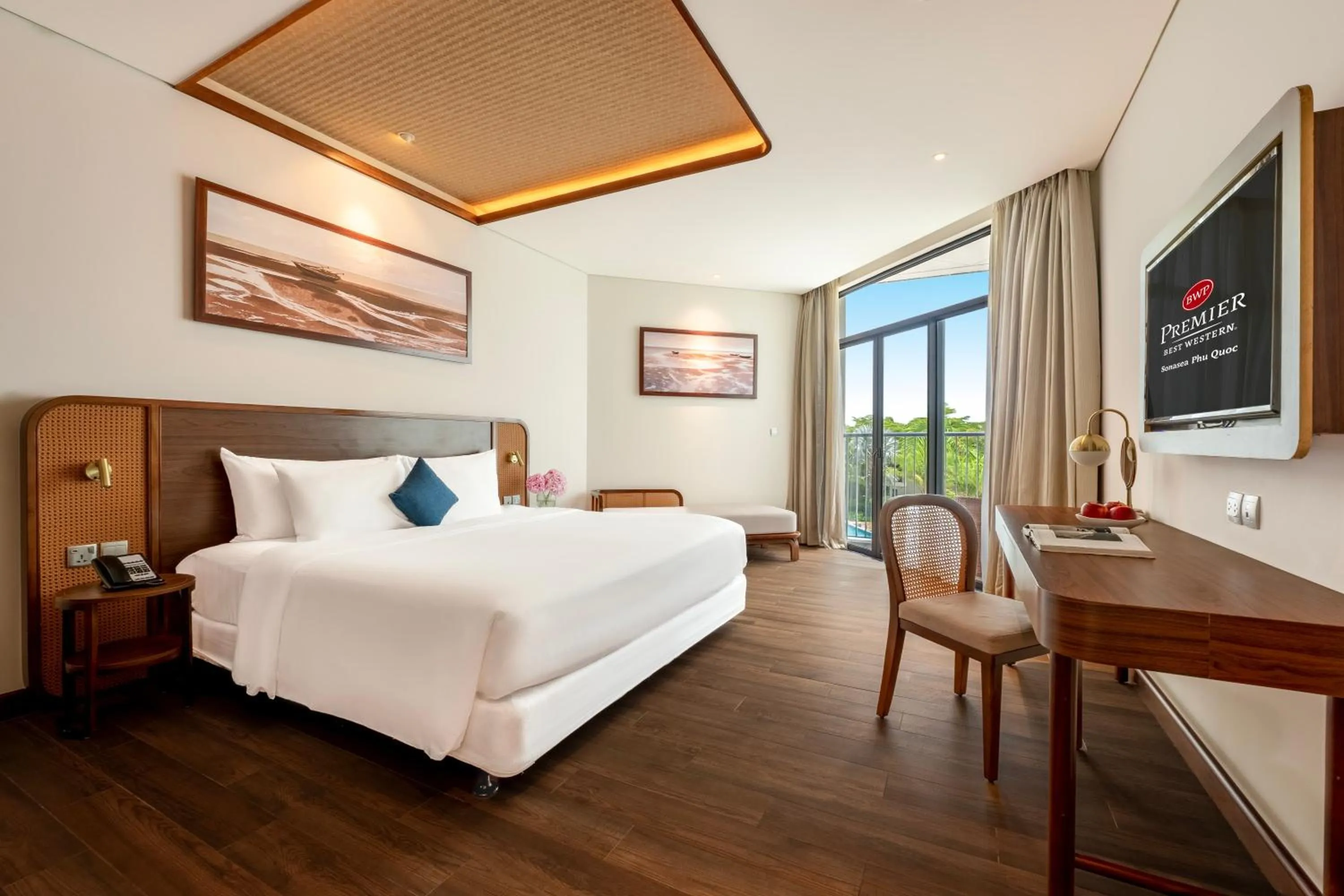 Bedroom, Bed in Best Western Premier Sonasea Phu Quoc