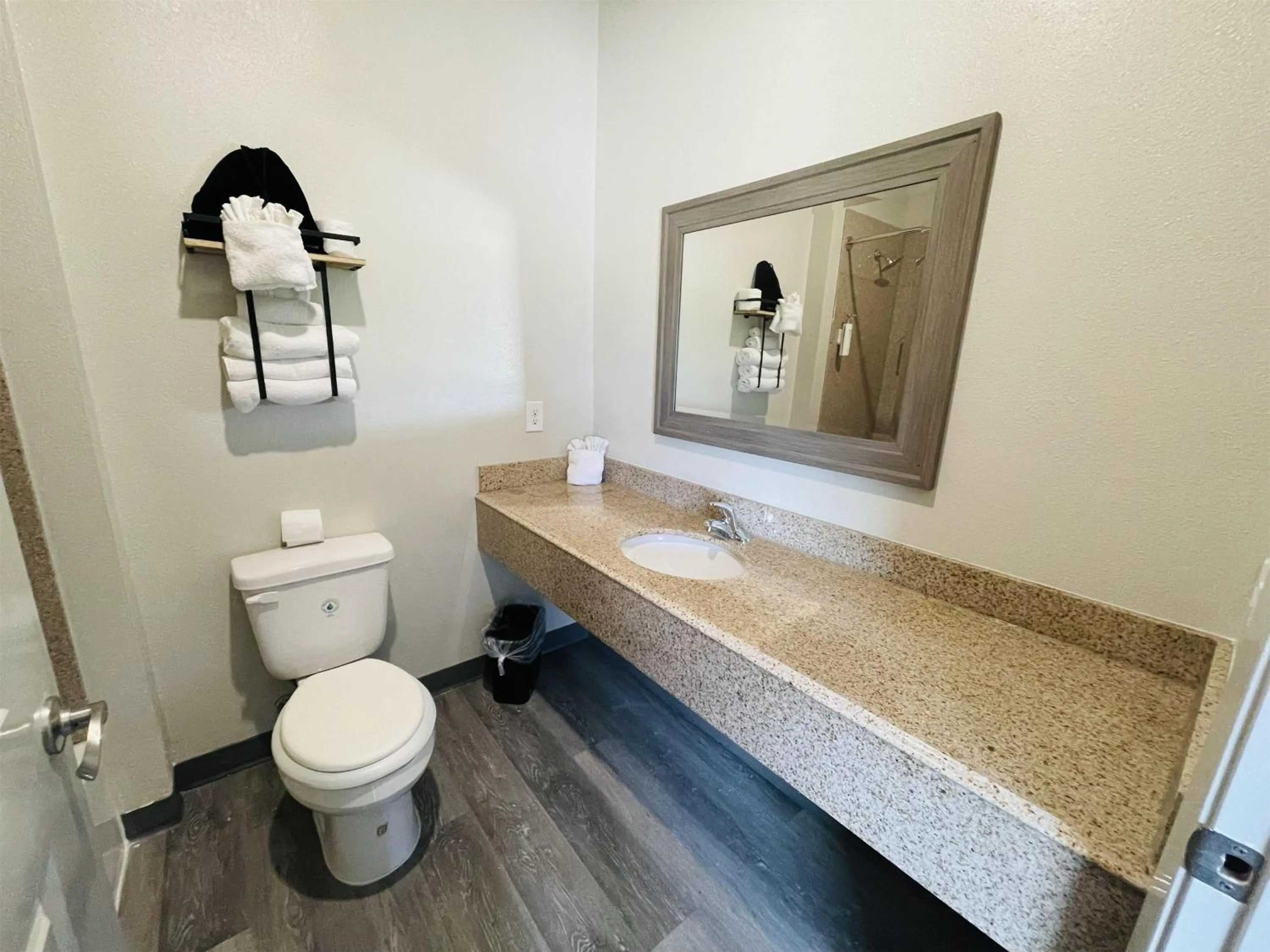 Bathroom in Sonesta Essential Hotel Houston-I-45 Spring