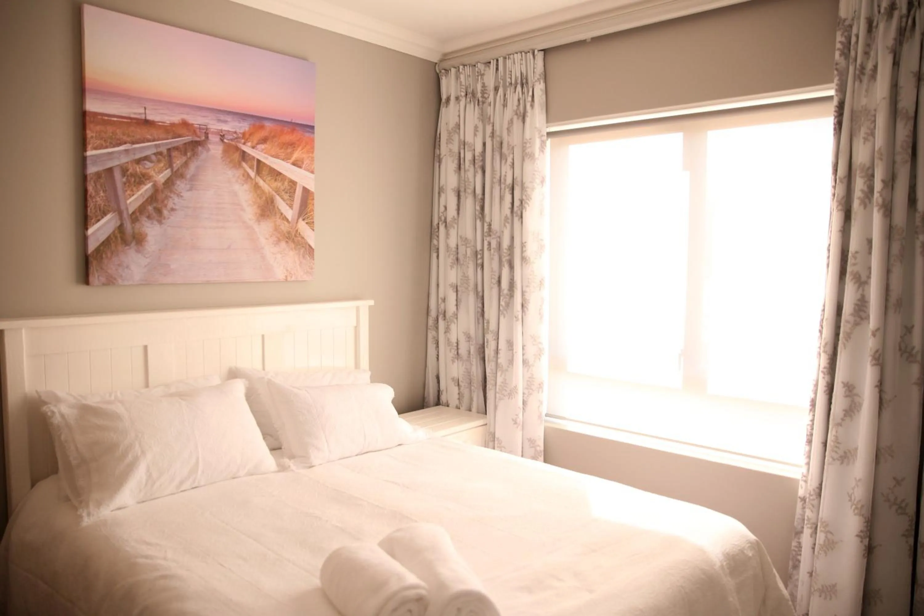 Bed in Mari-Amor Self-Catering Apartments