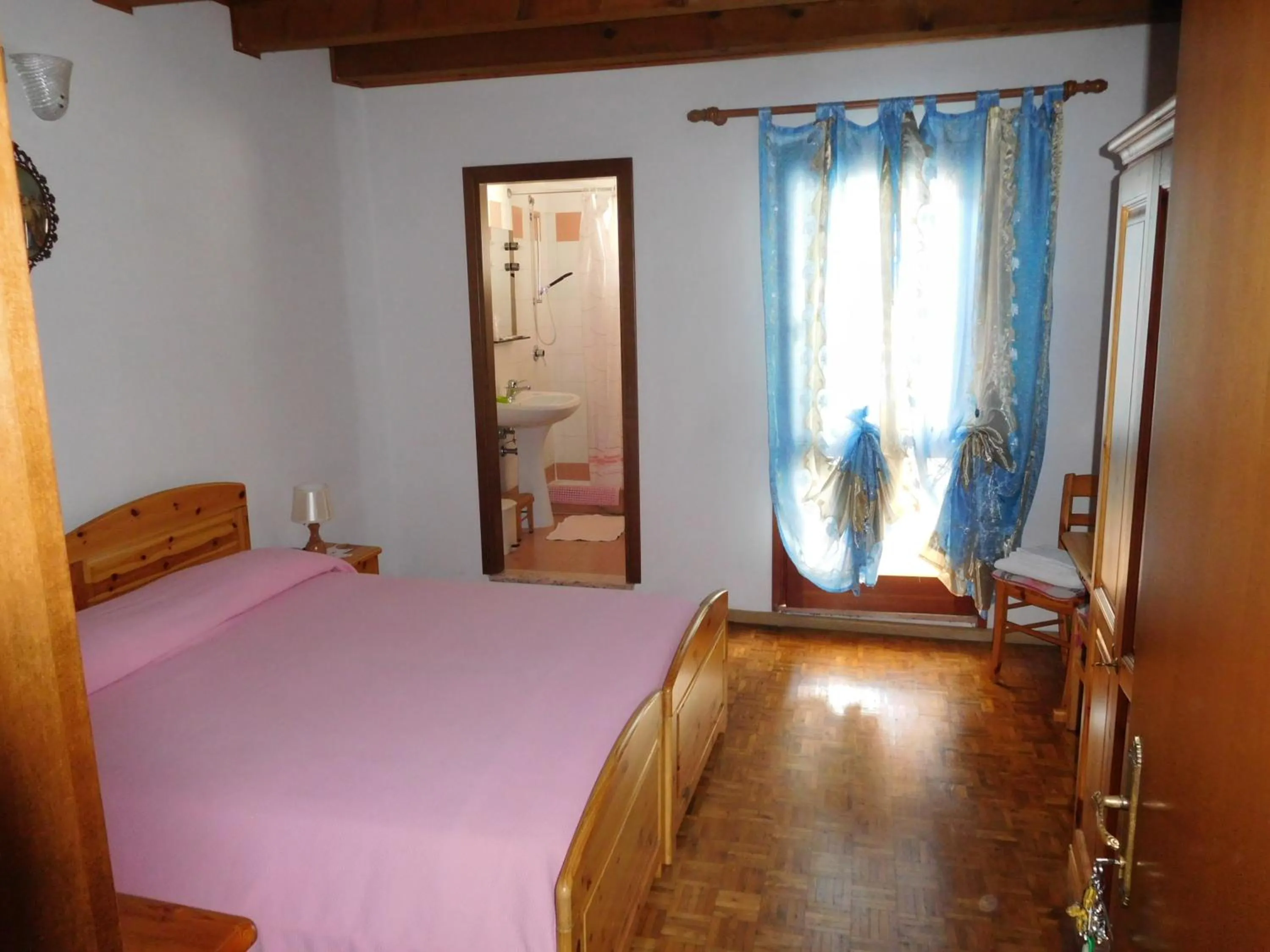 Photo of the whole room, Bed in Antico Albergo Sant'Antonio