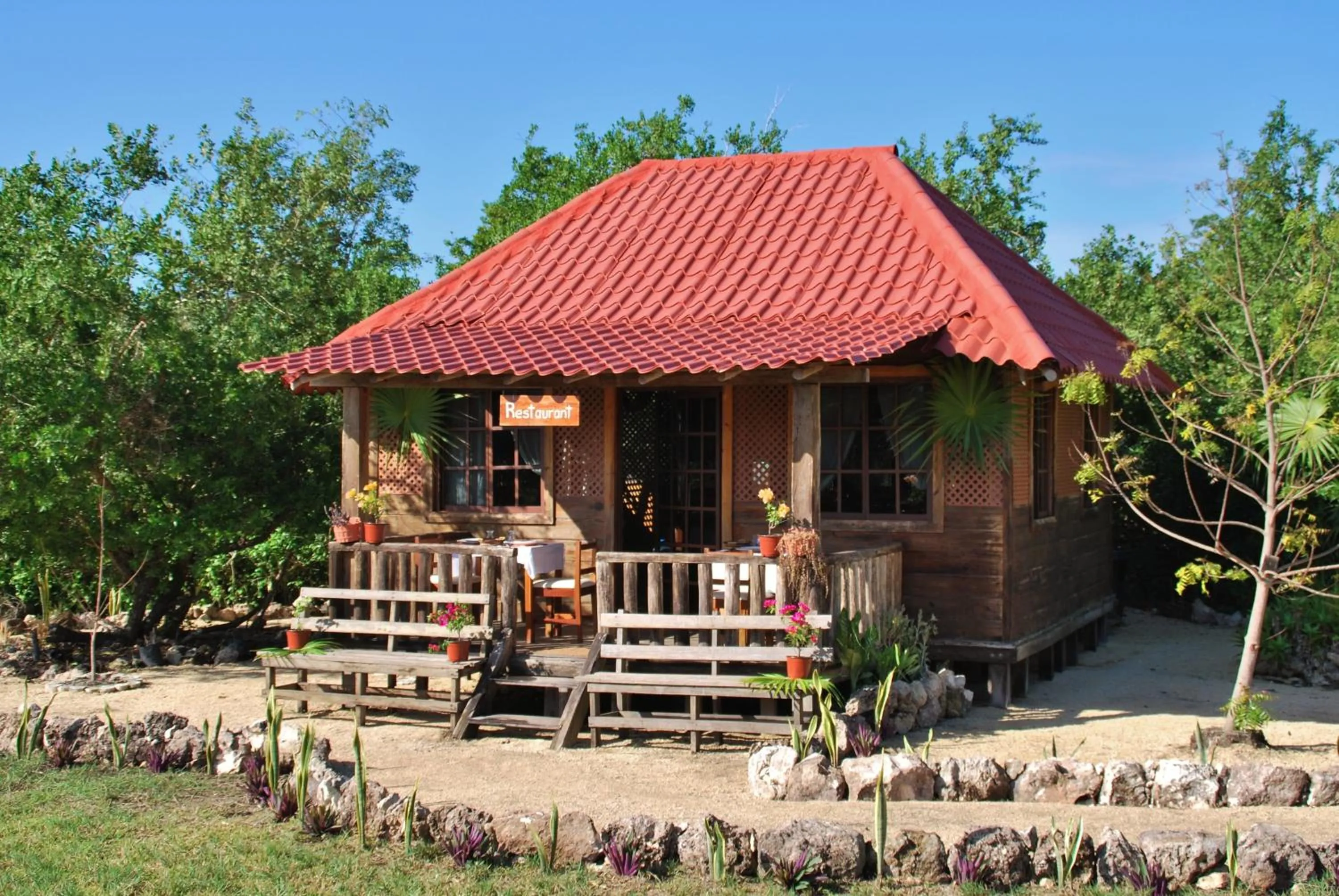 Restaurant/places to eat in Hotel El Chital