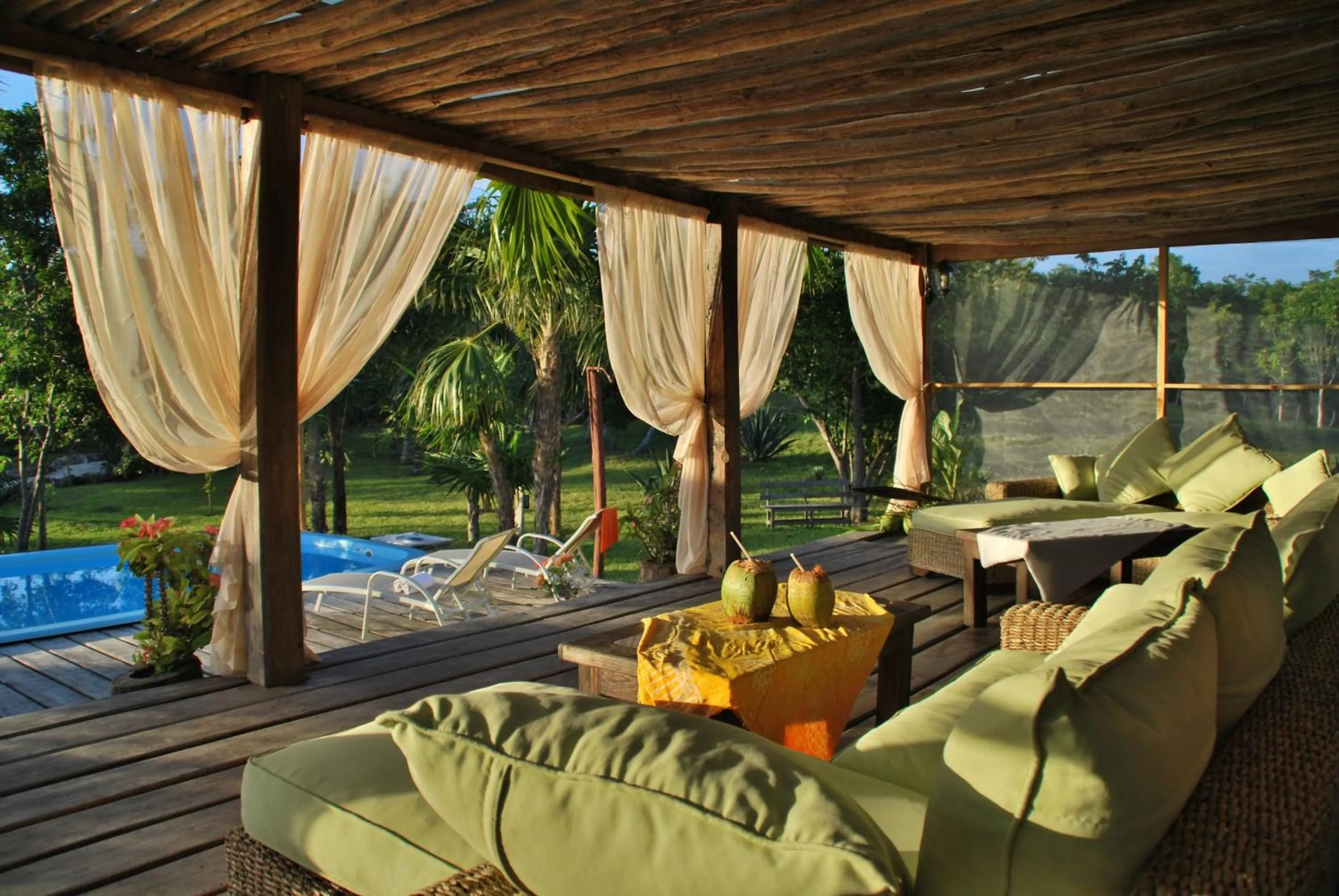 Swimming pool in Hotel El Chital