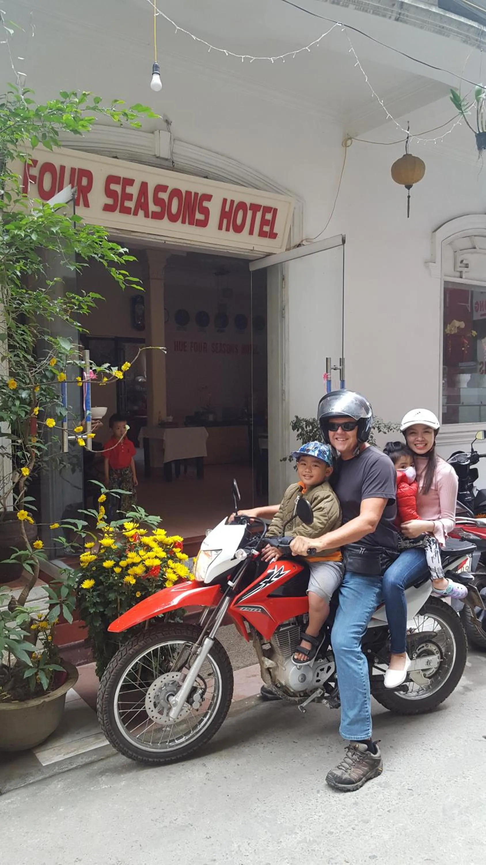 Guests in Hue Four Seasons Hotel