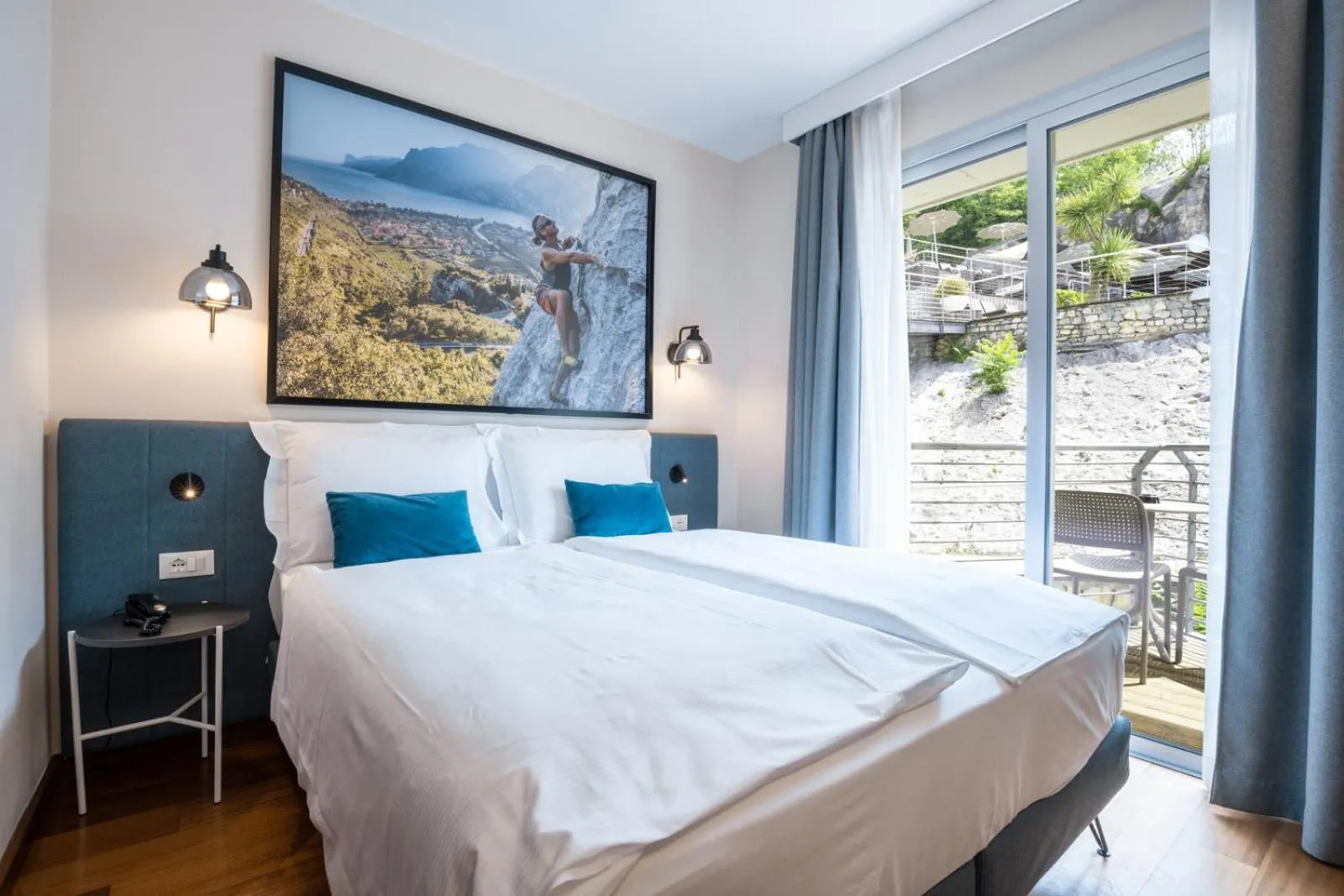 Photo of the whole room, Bed in Garda Hotel Forte Charme