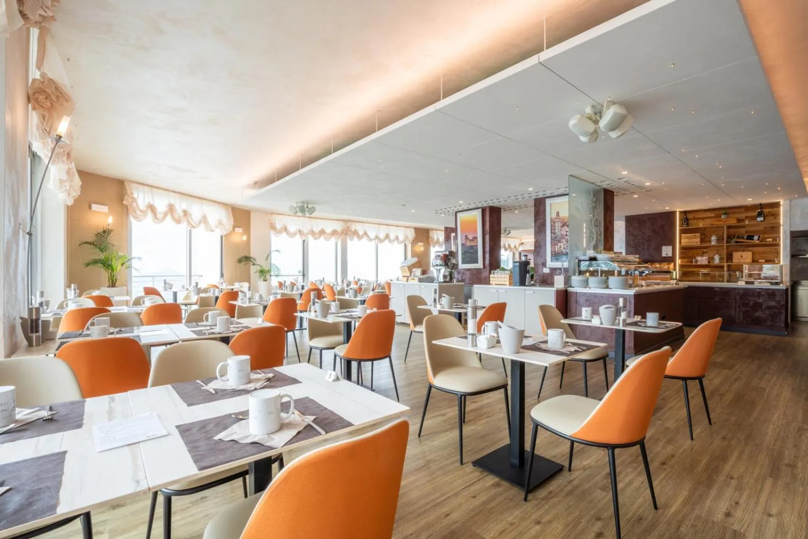 Breakfast in Garda Hotel Forte Charme