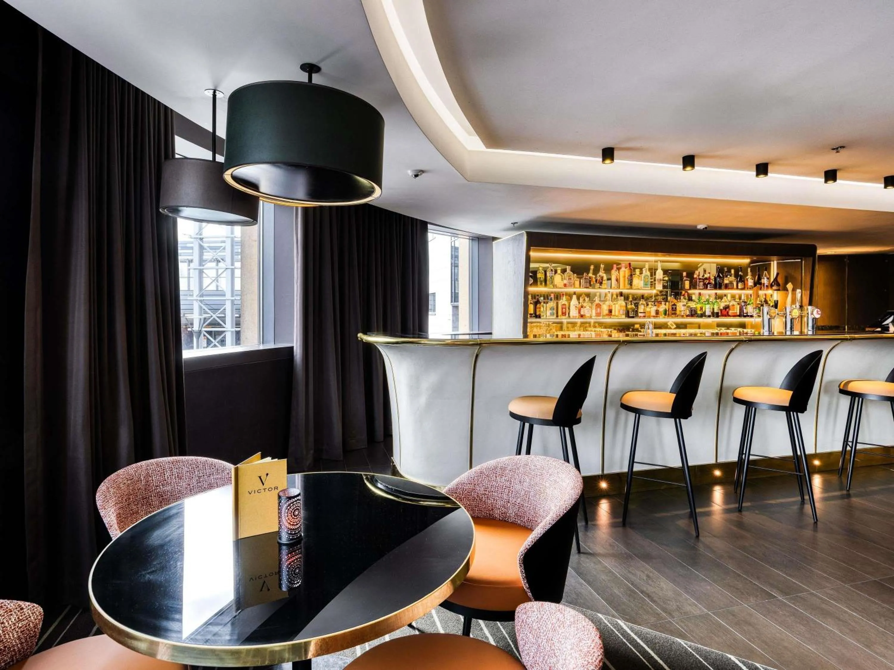 Lounge or bar in Pullman Brussels Centre Midi