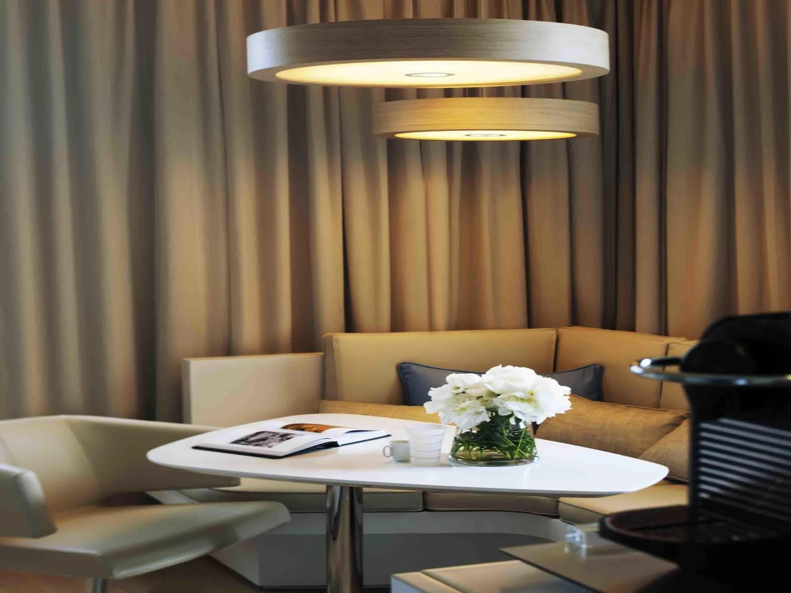 Bedroom in Pullman Brussels Centre Midi