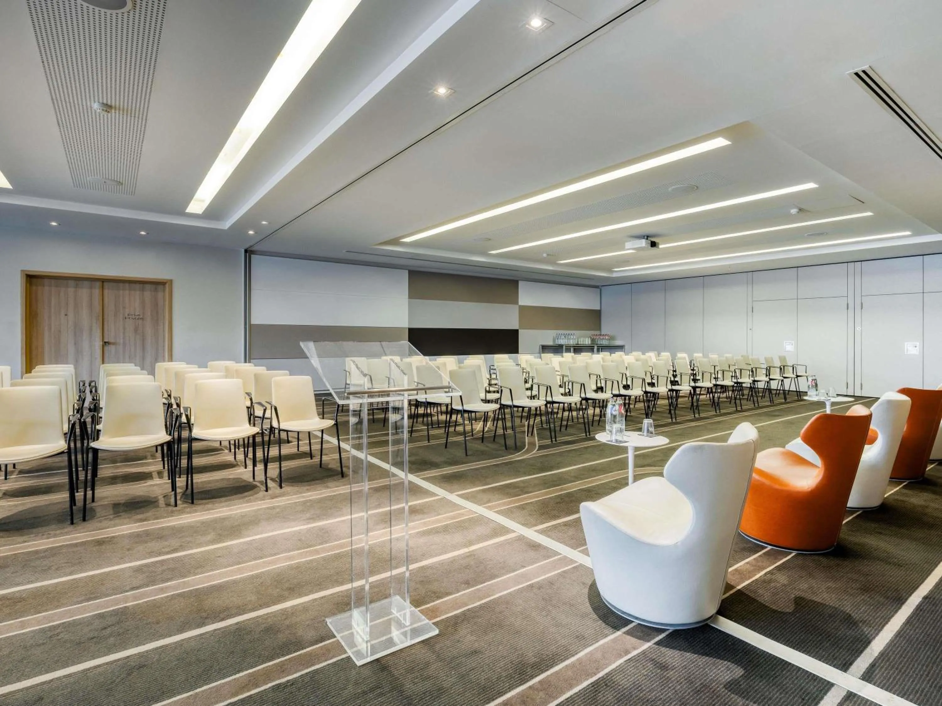 Meeting/conference room in Pullman Brussels Centre Midi