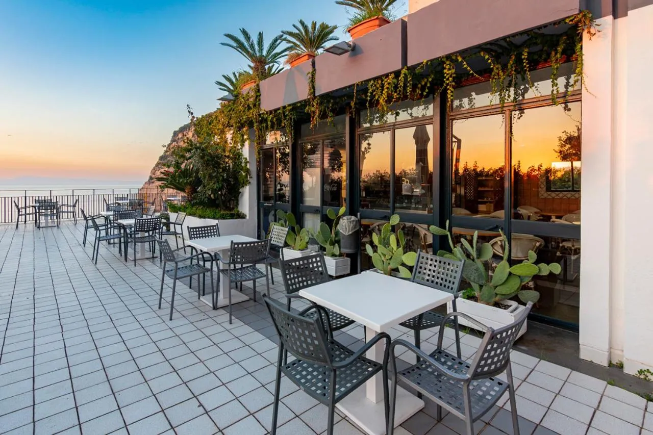 Panorama Palace Hotel