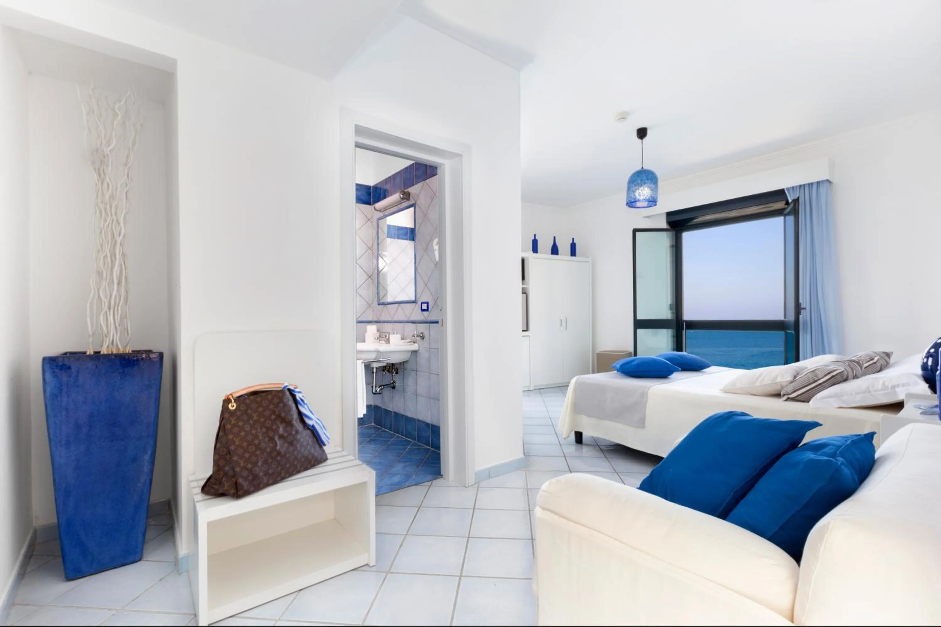 Photo of the whole room in Panorama Palace Hotel