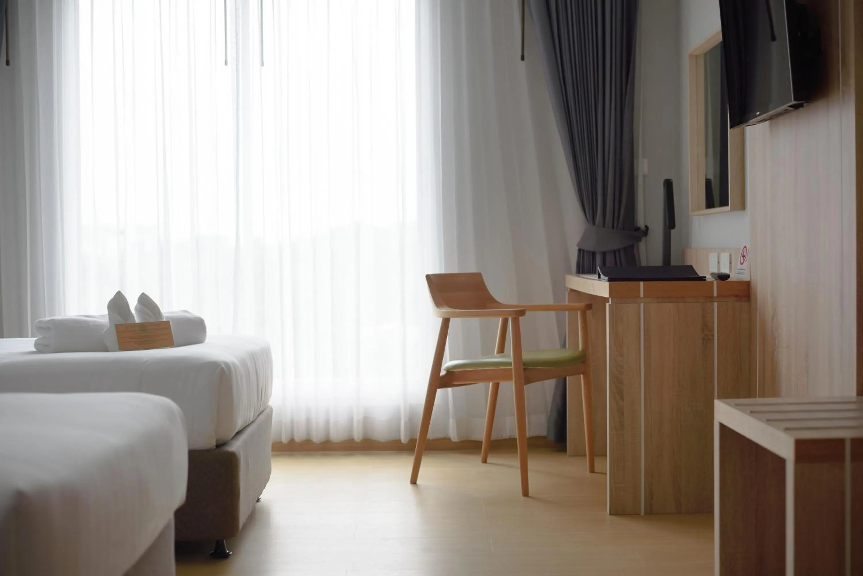 Bedroom, Bed in Prime Square Hotel