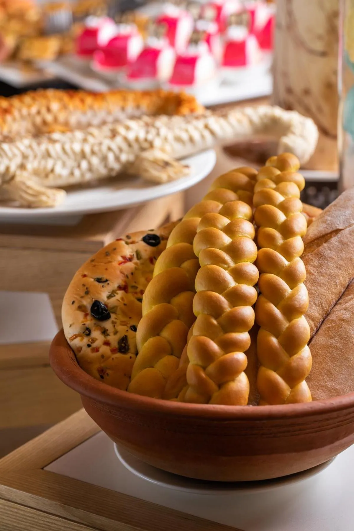 Restaurant/places to eat in Nirvana Sarovar Portico Gorakhpur