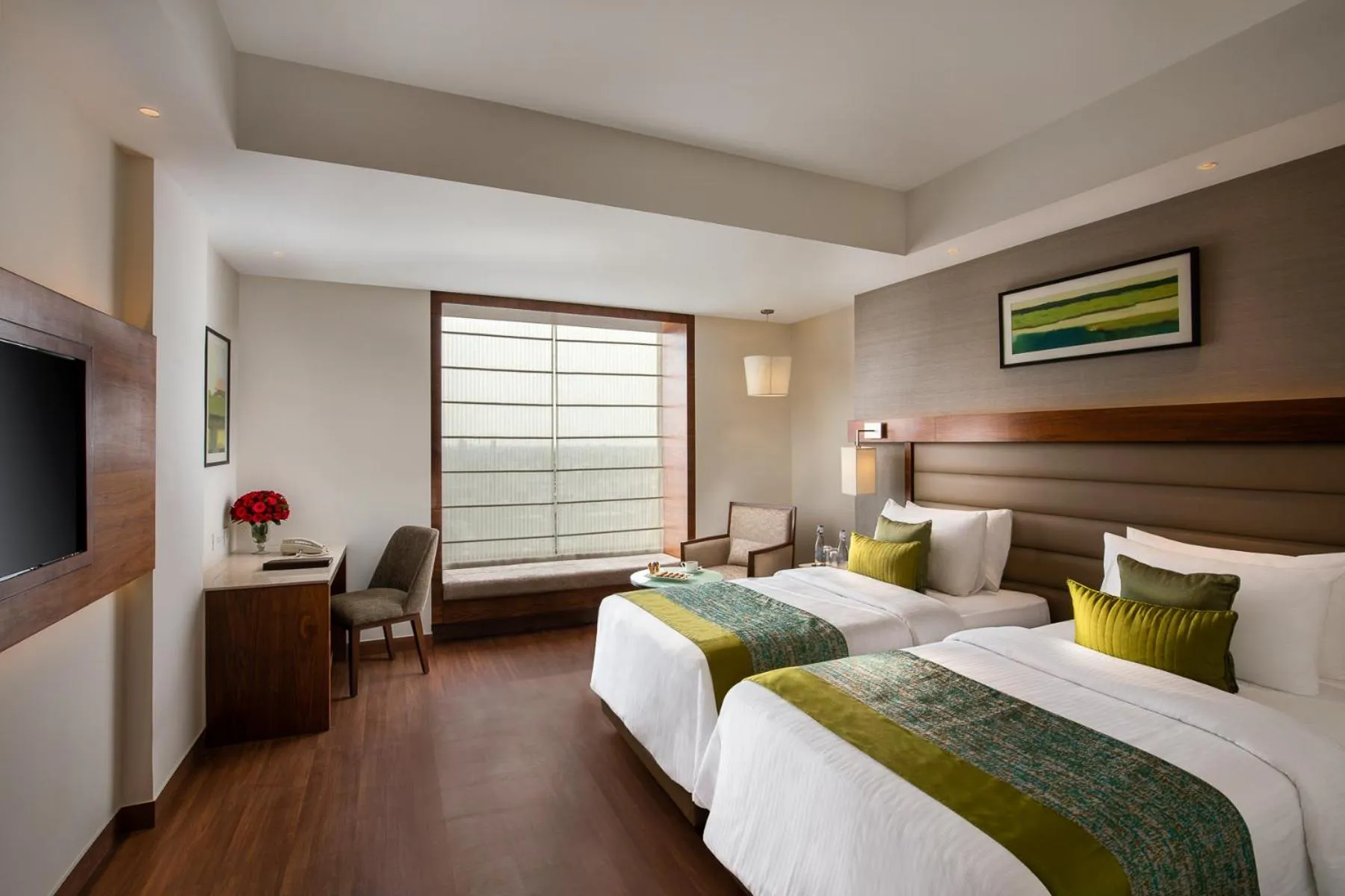 Bedroom, Bed in Nirvana Sarovar Portico Gorakhpur