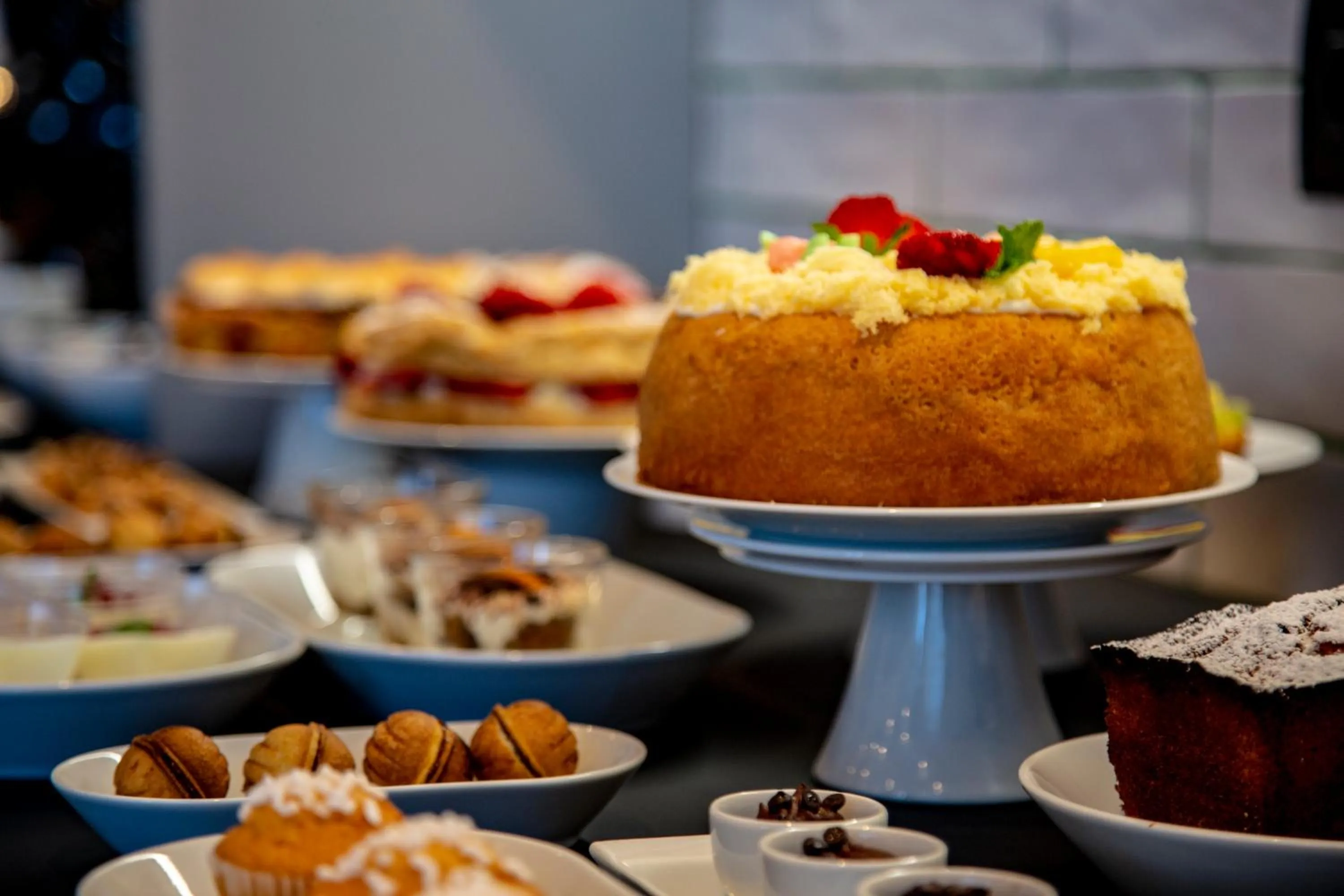 Food and drinks in Maison Bon Bon