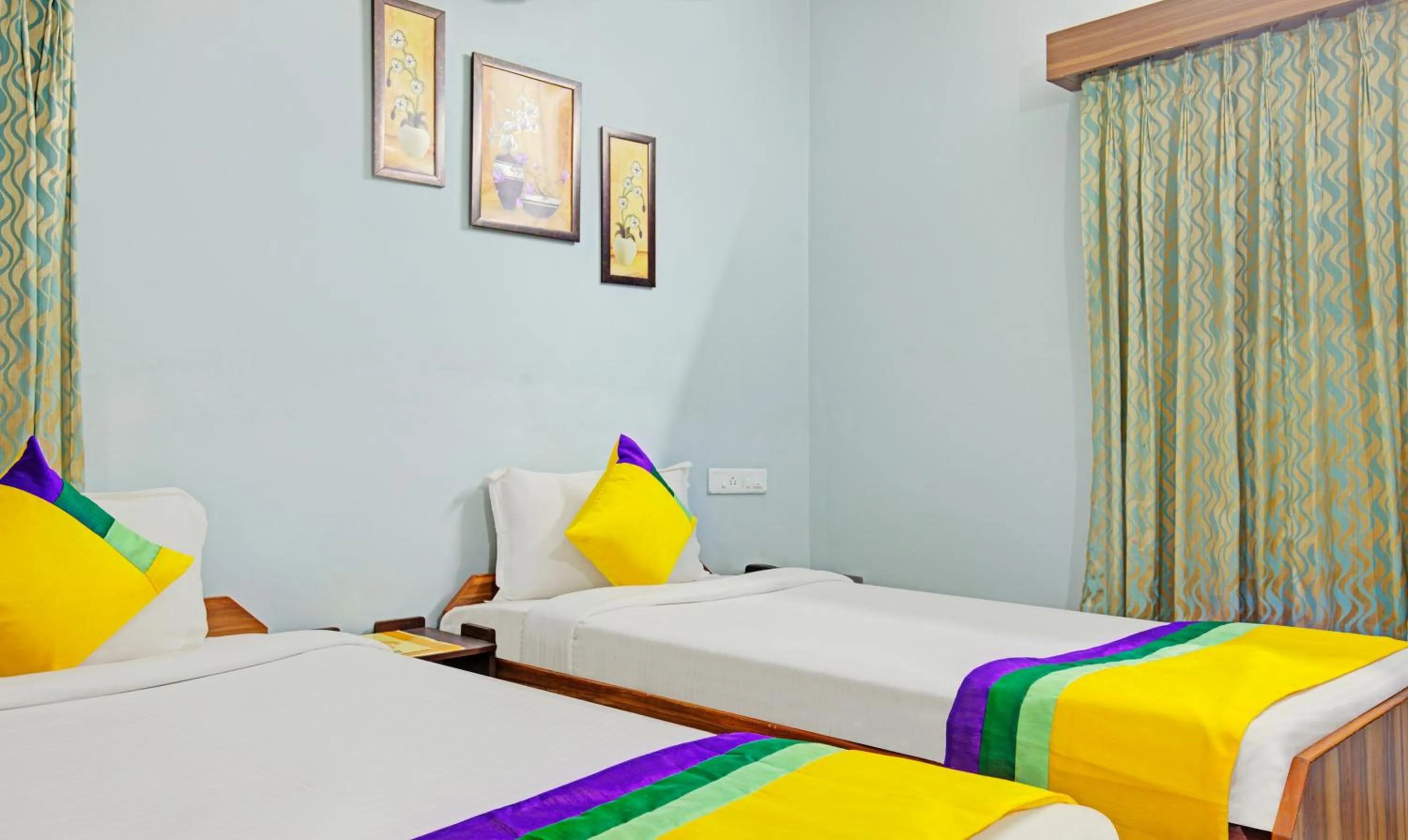 Bedroom, Bed in Itsy Hotels Sidhartha Residency