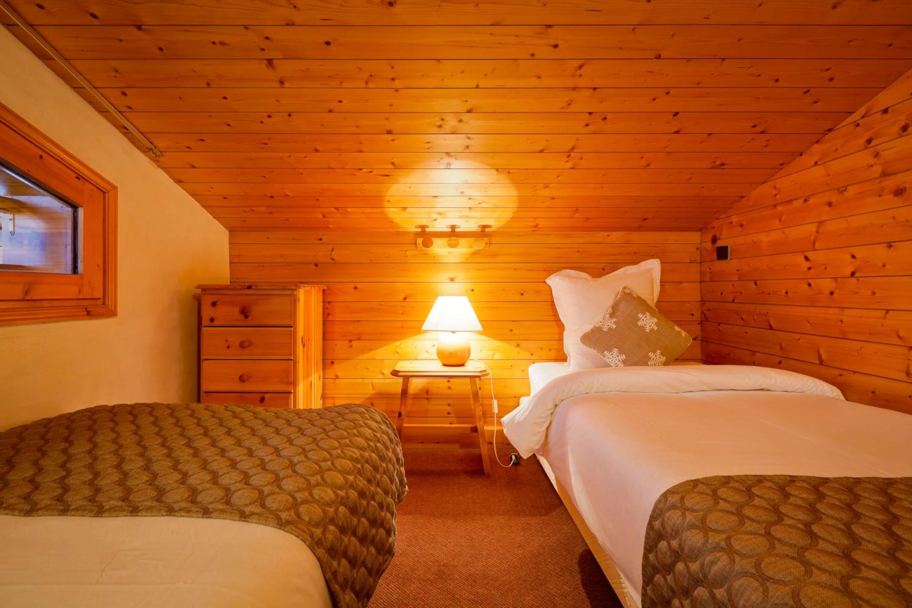 Bed in Hotel les Flocons