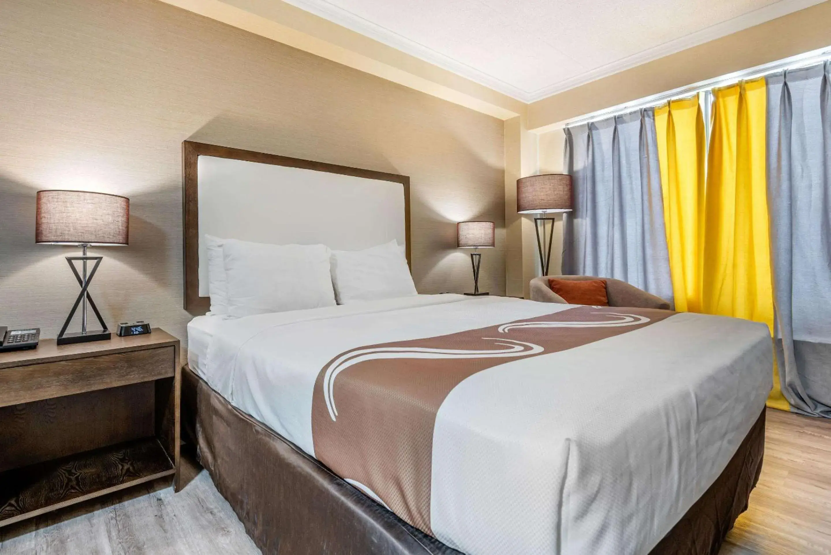 Queen Room - Non-Smoking in Quality Inn & Suites Queen Room - Non-Smoking in Quality Inn & Suites