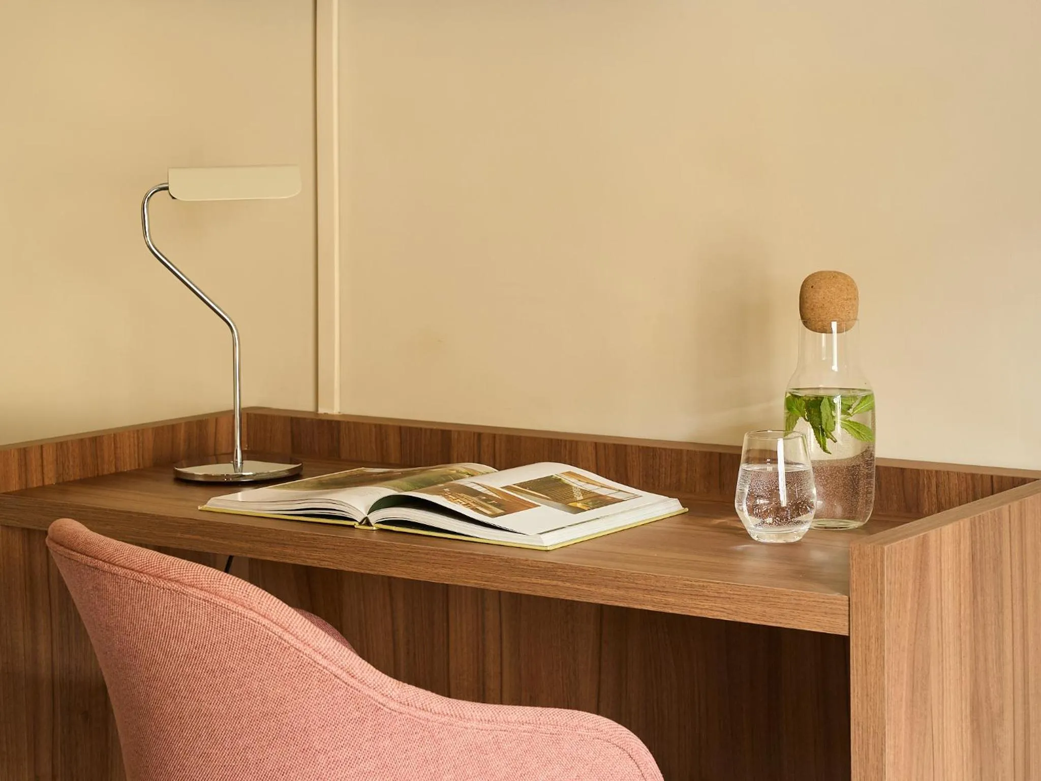 Bedroom in Numa Florence Rodo