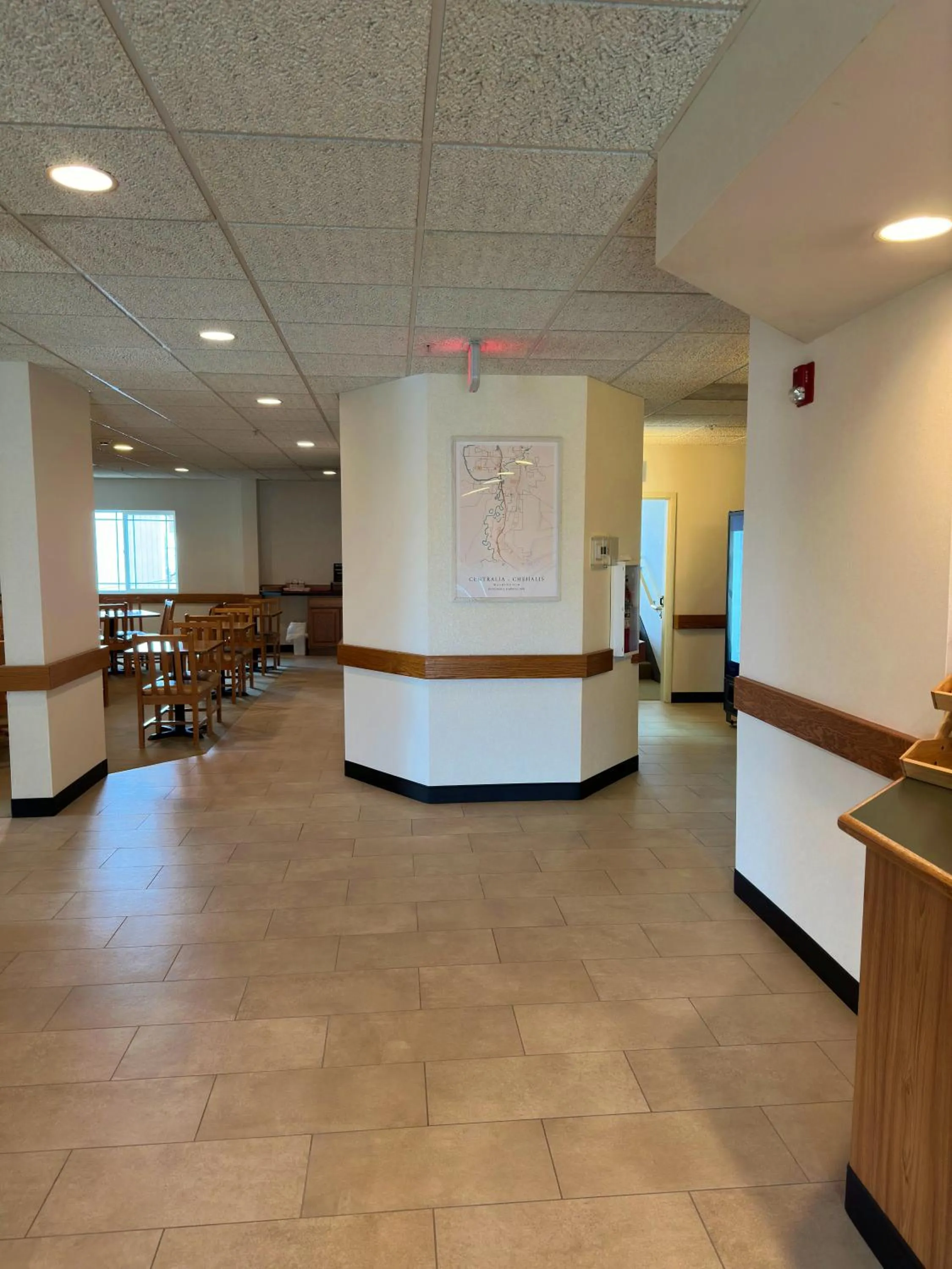 Lobby or reception in Peppermill Empress Inn