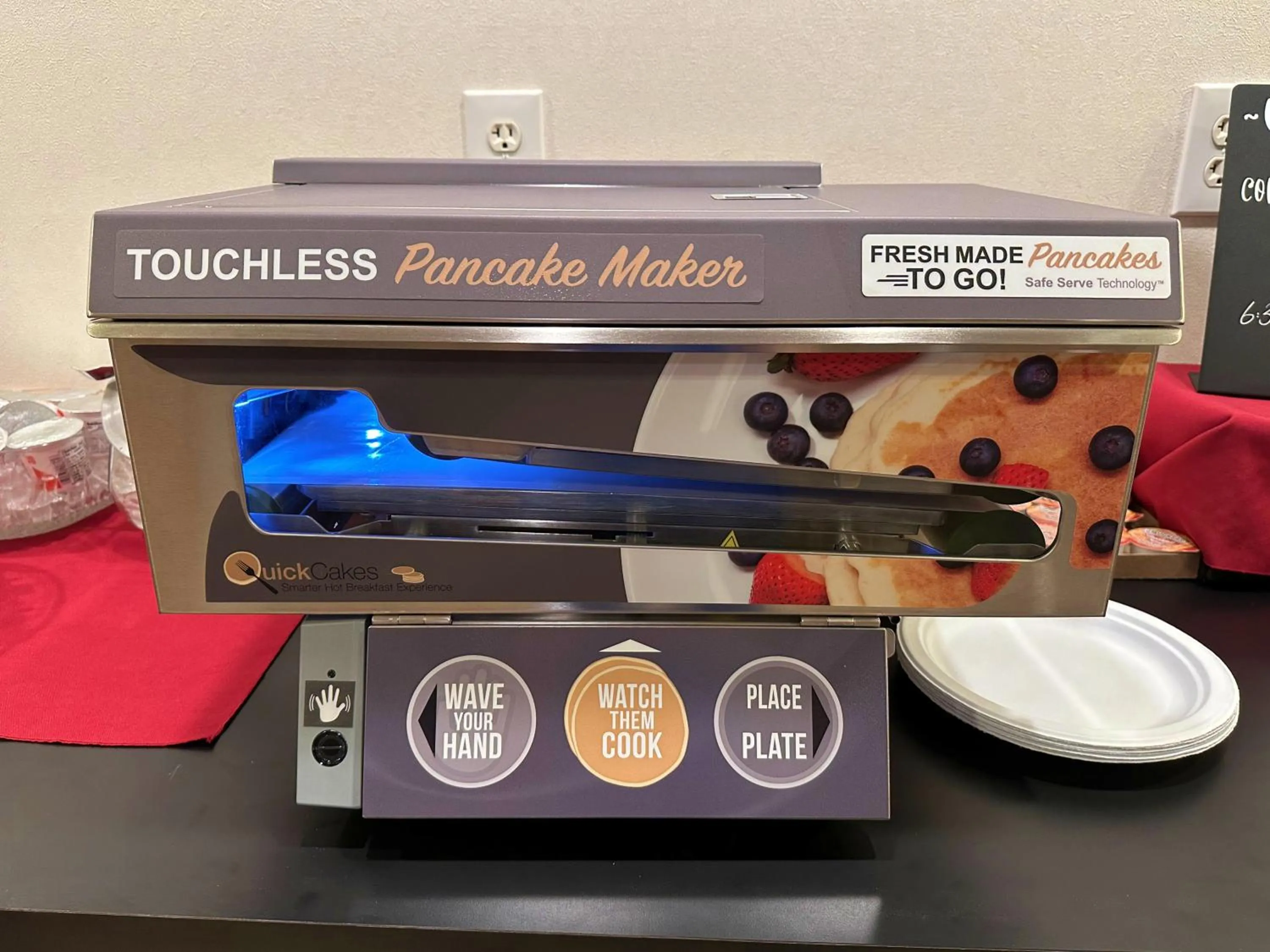 Breakfast in Peppermill Empress Inn