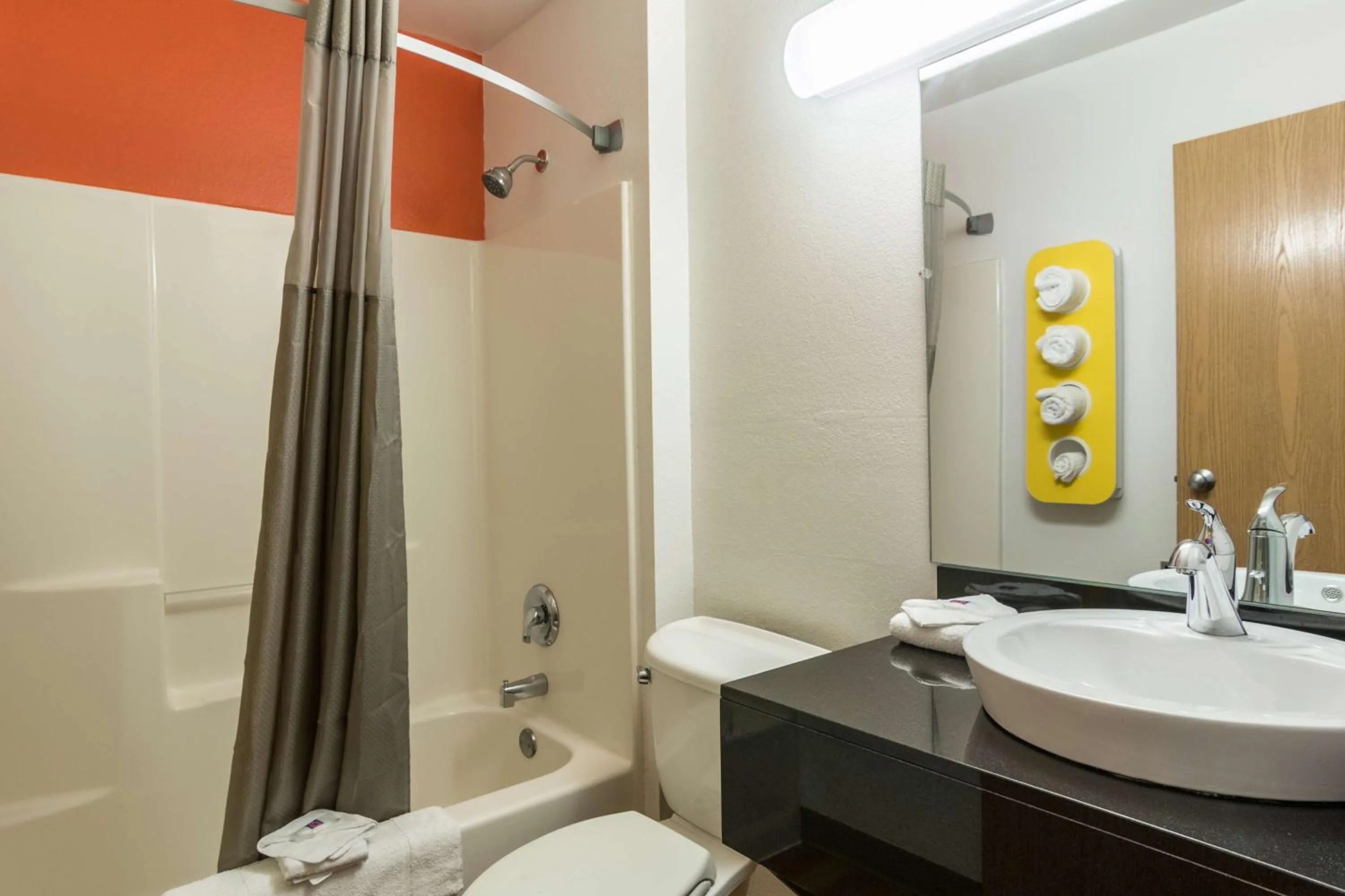 Shower in Motel 6-Barkeyville, PA