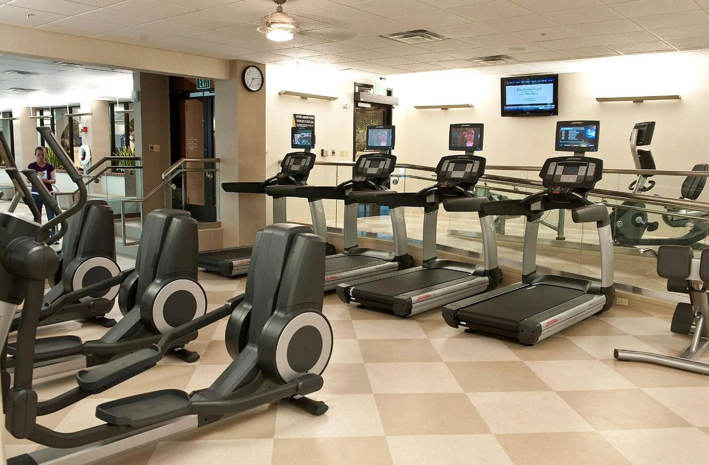 Fitness centre/facilities in HoteLumiere at the Arch, A Caesars Destination