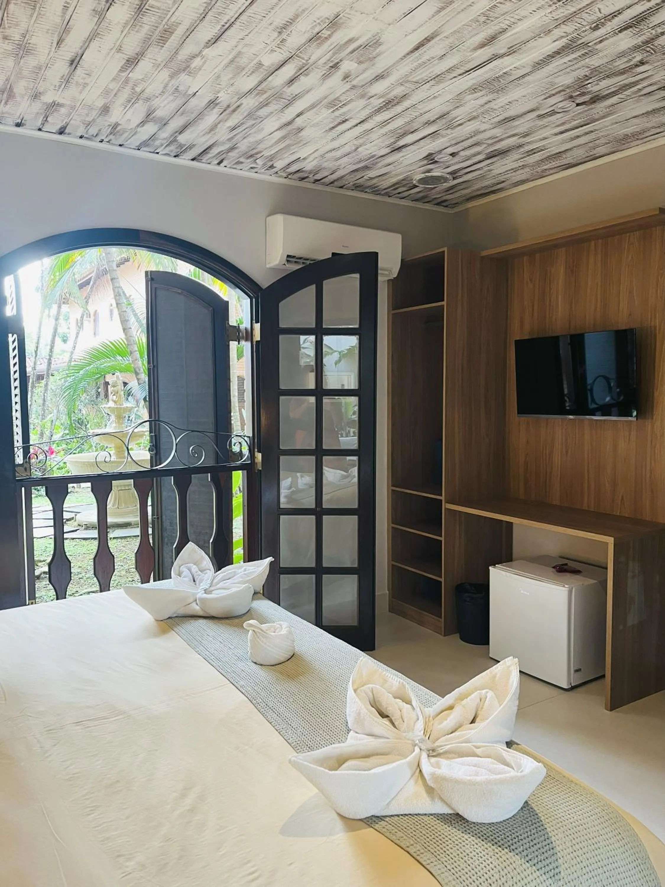 Photo of the whole room, Bed in Giprita Wellness Hotel Ubatuba