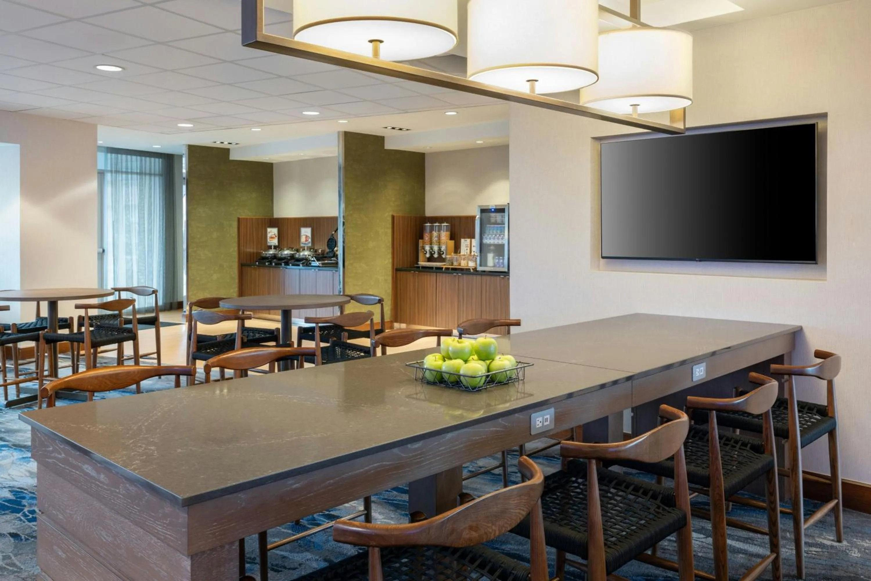 Breakfast in Fairfield Inn & Suites by Marriott Towanda Wysox