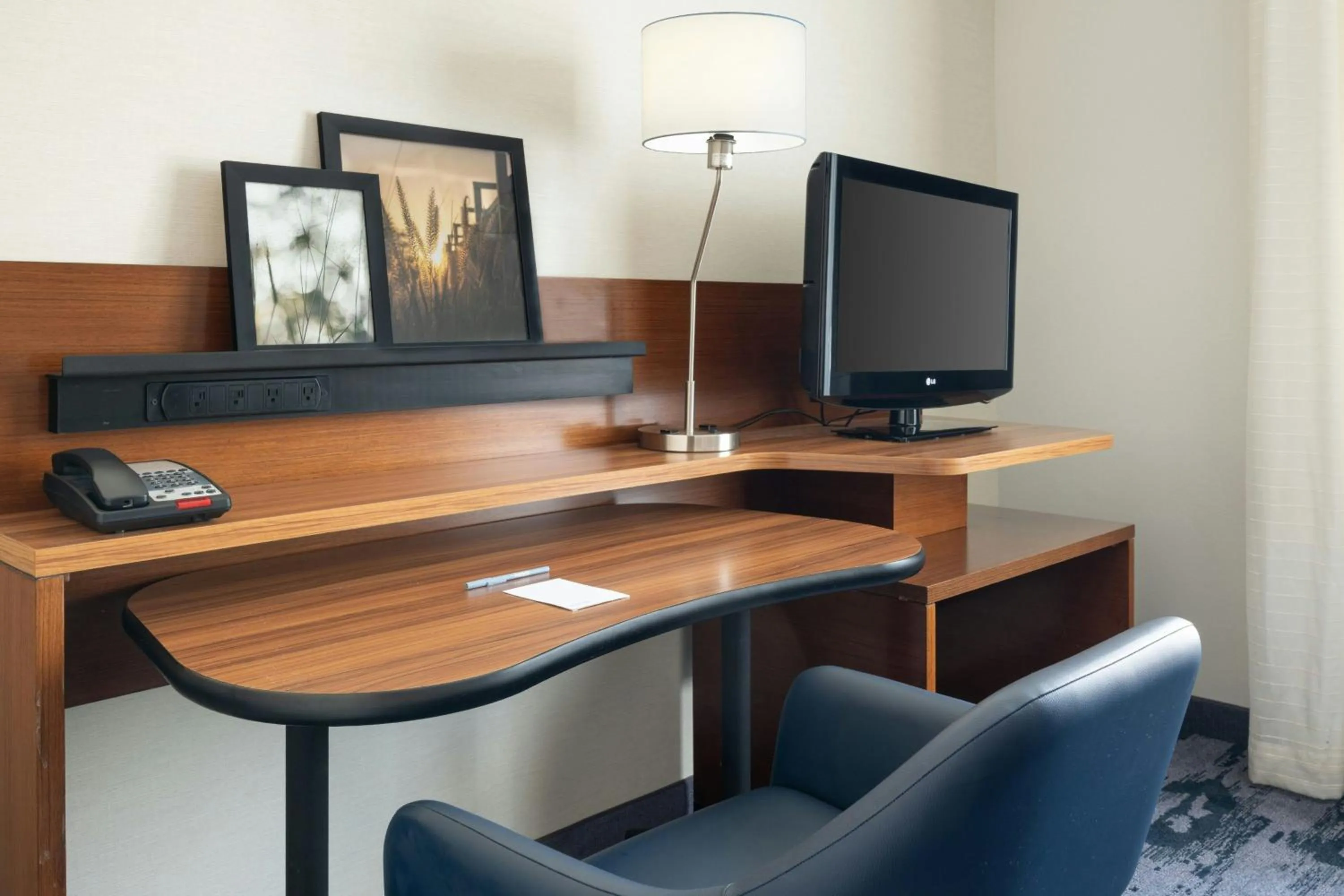 Photo of the whole room in Fairfield Inn & Suites by Marriott Towanda Wysox