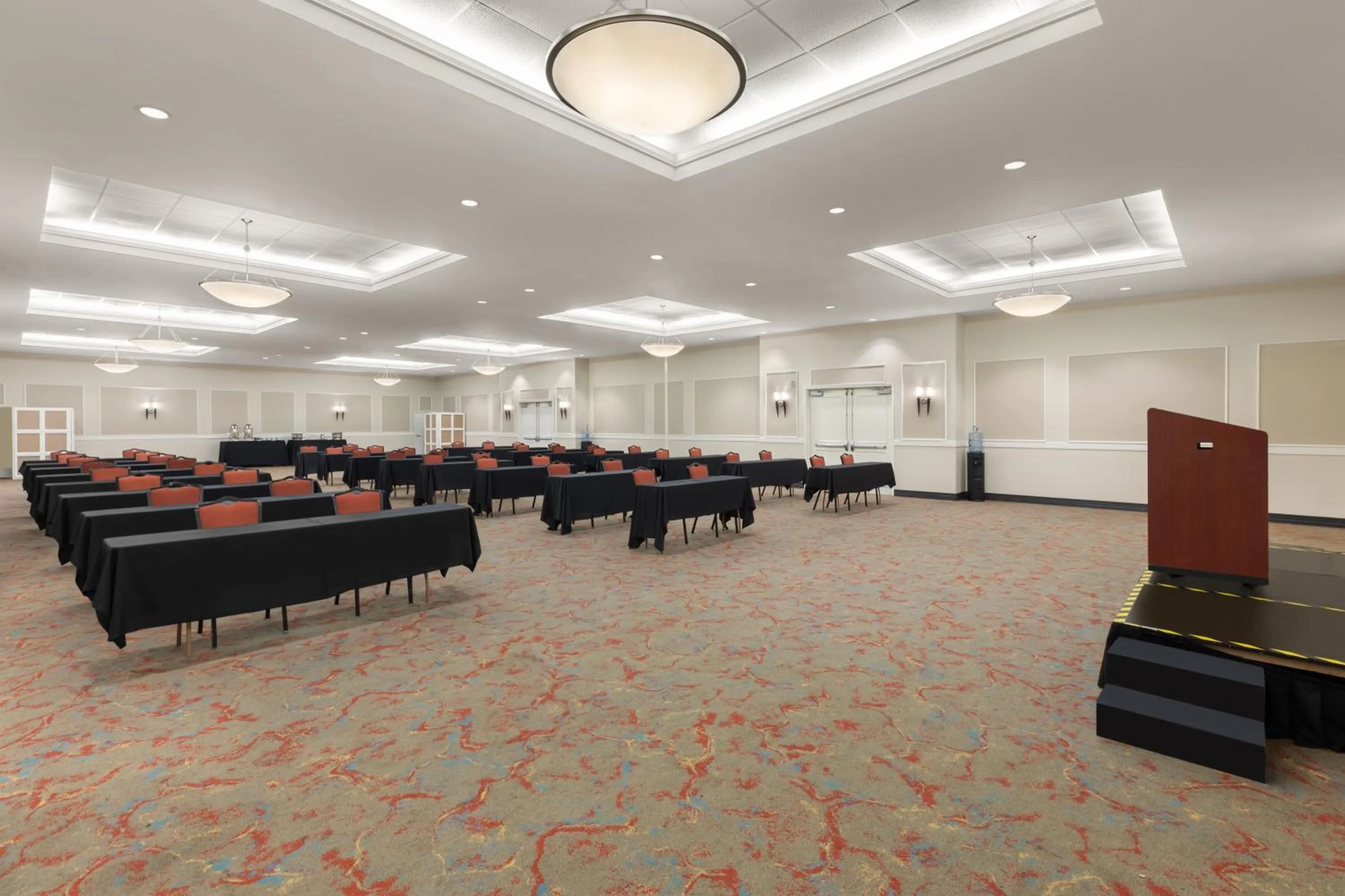 Meeting/conference room in La Quinta by Wyndham San Antonio Medical Ctr. NW