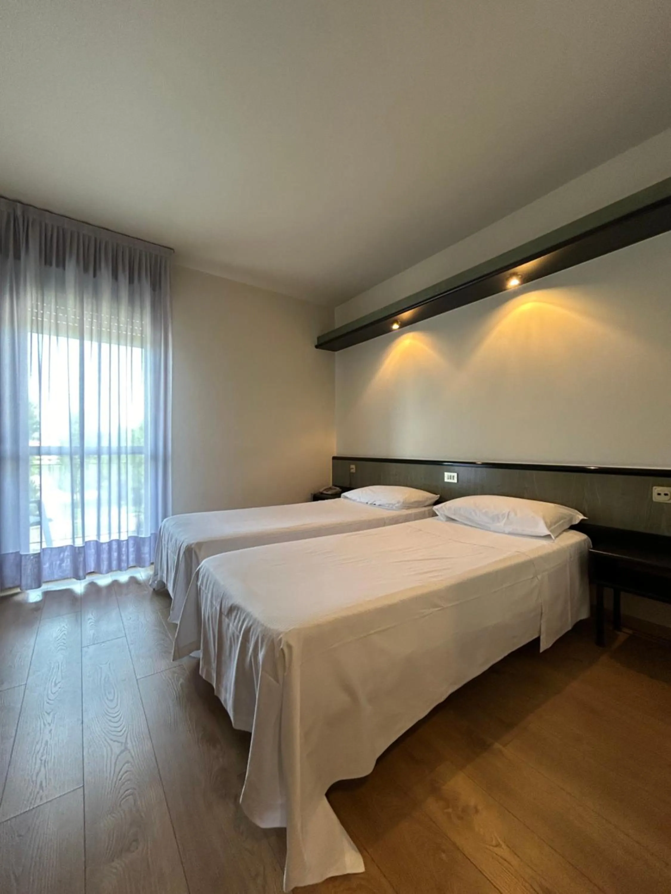 Bed in Hotel Parigi 2 & Spa