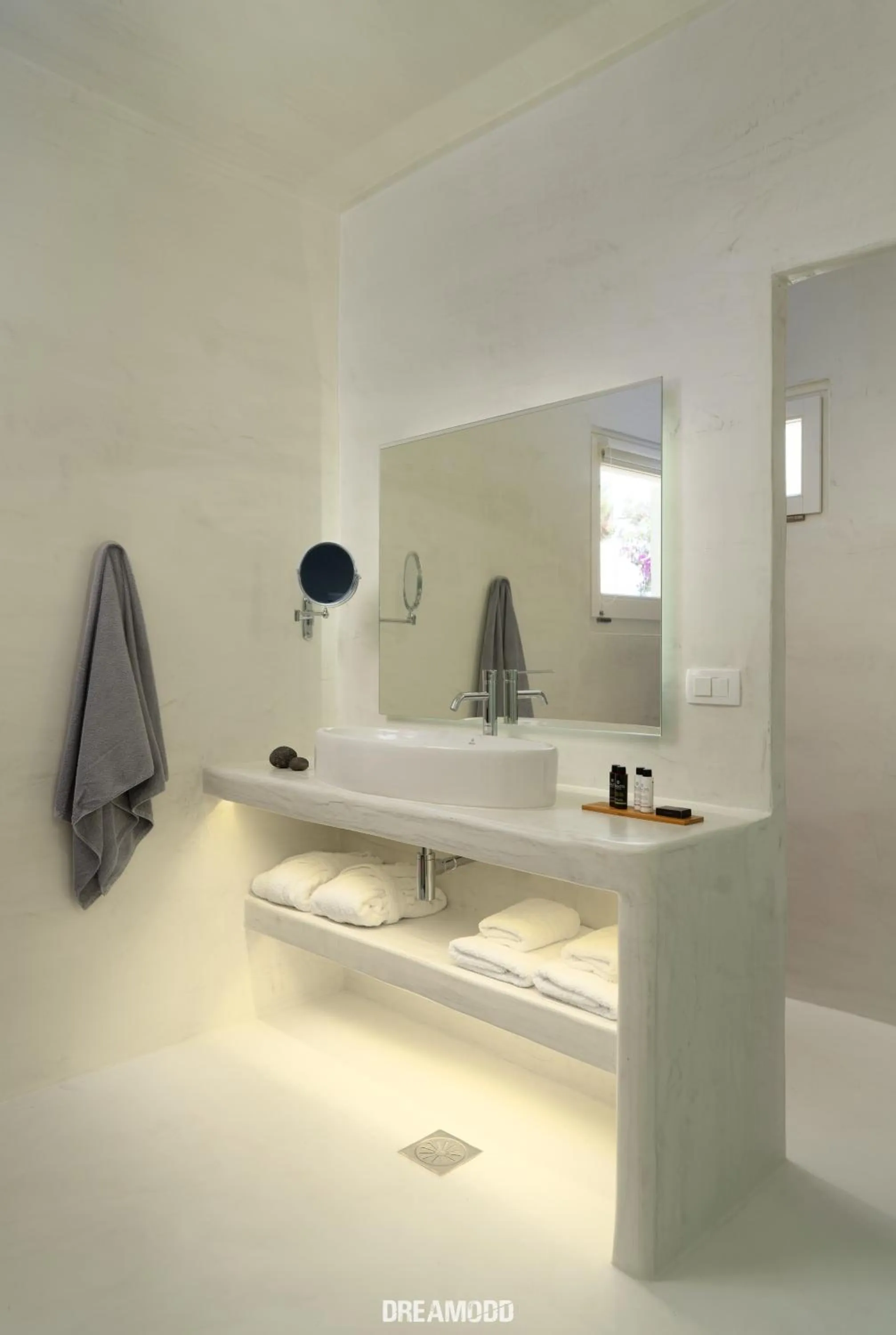 Bathroom in Edem Boutique Suites