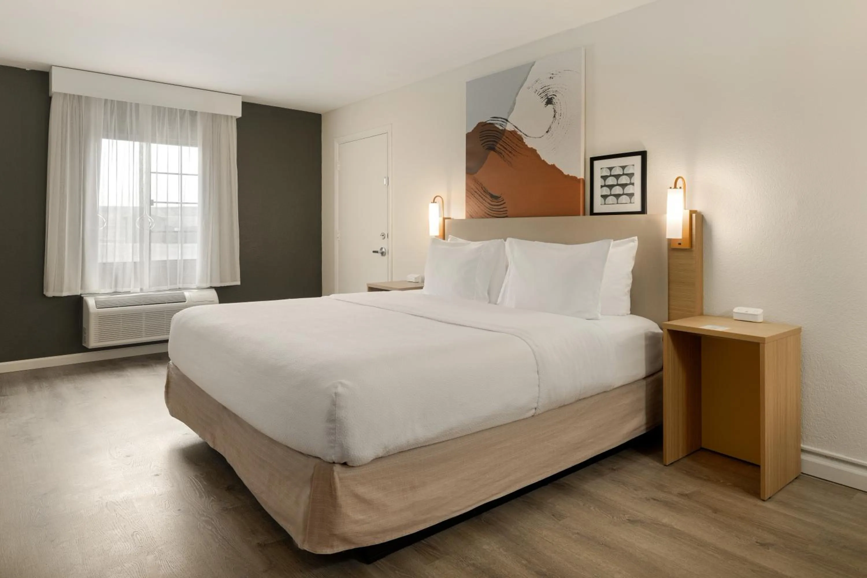 Bed in Spark by Hilton Rock Springs