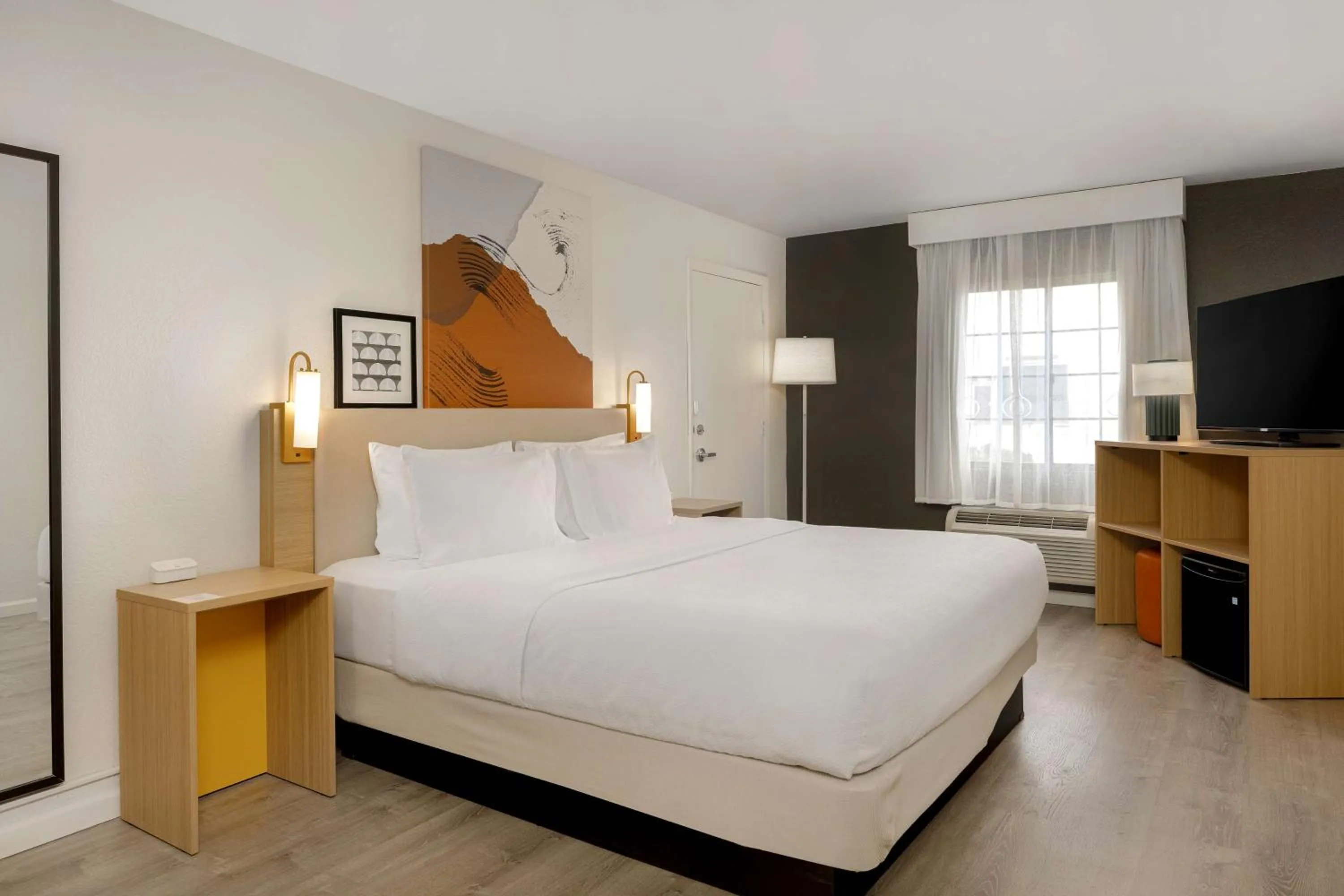 Bed in Spark by Hilton Rock Springs