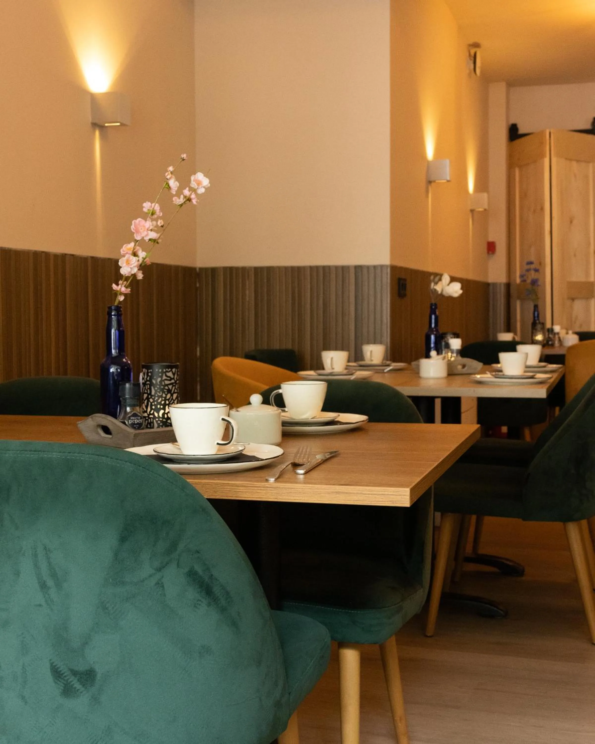 Restaurant/places to eat in Bed and Breakfast De Heren van Valkenburg