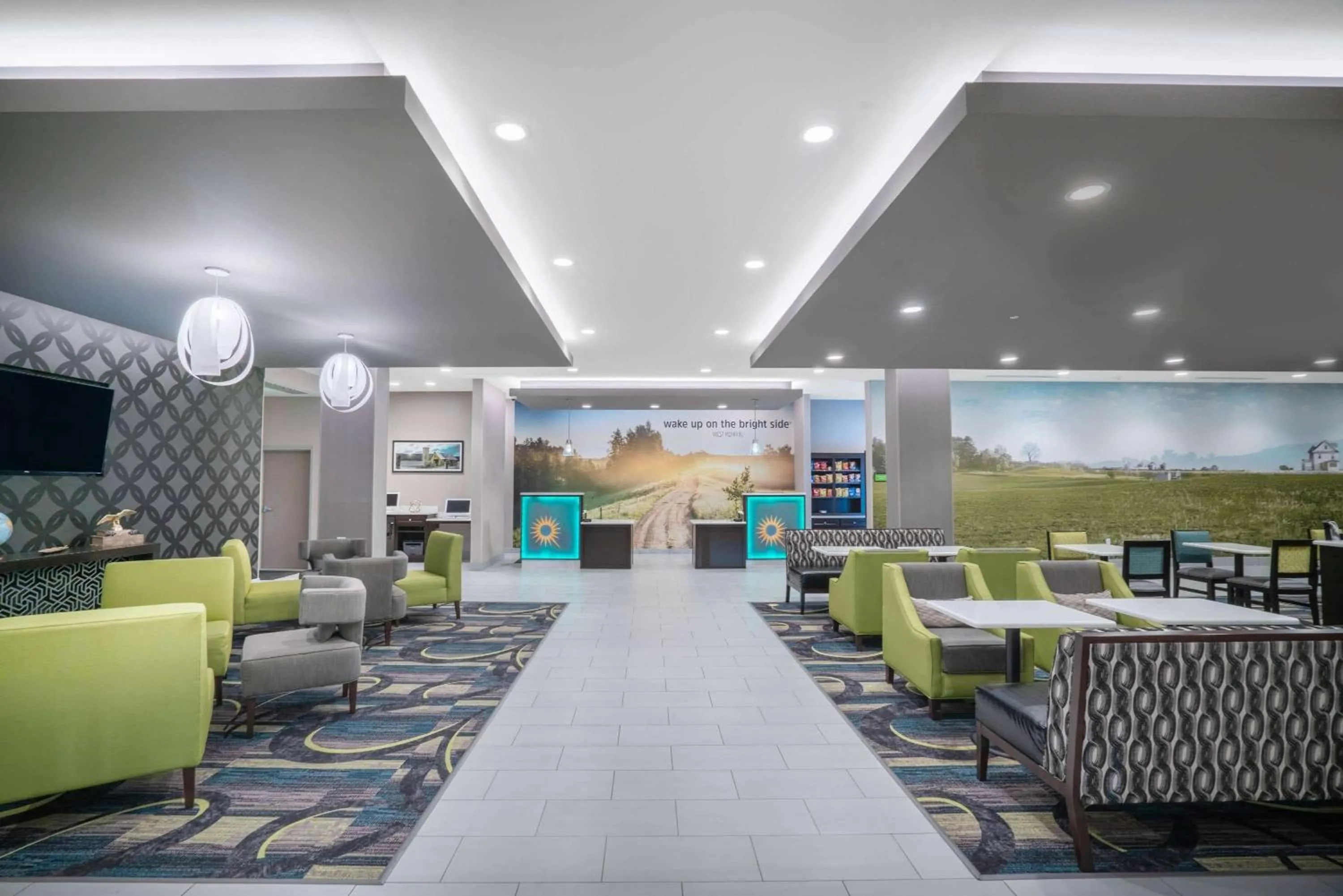 Lobby or reception in La Quinta by Wyndham West Memphis