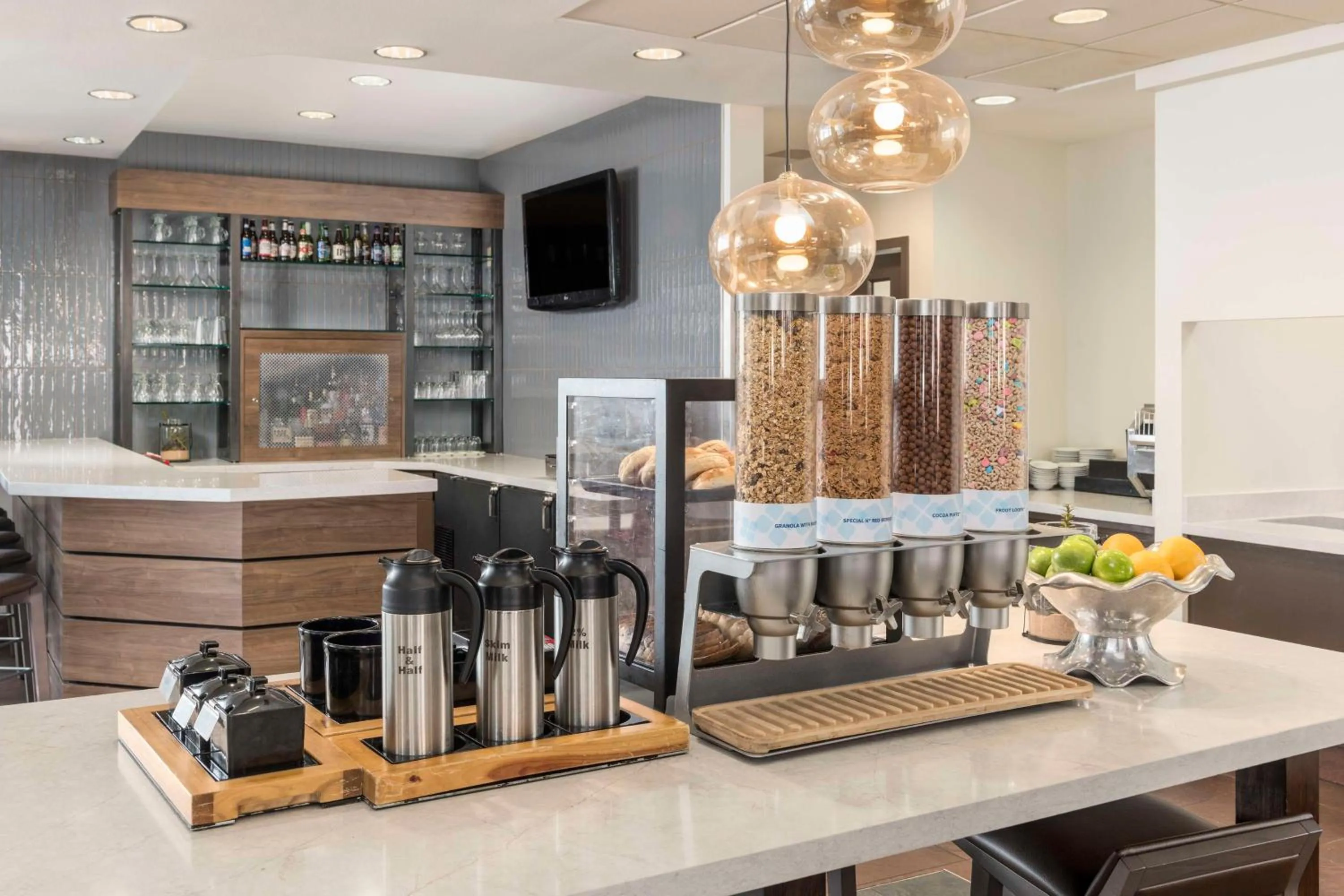 Breakfast in Hilton Garden Inn Scottsdale North/Perimeter Center