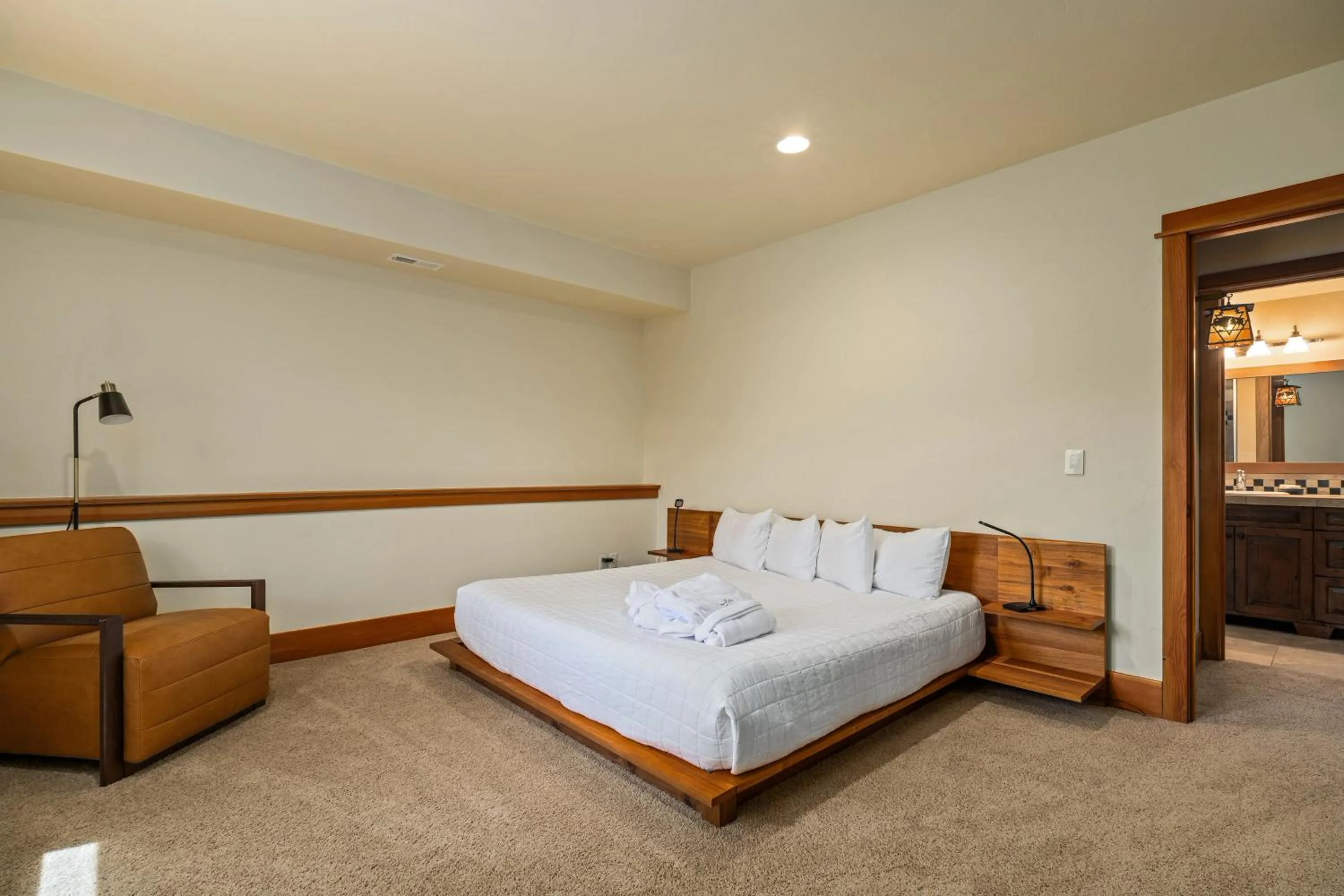 Bedroom, Bed in The Porches