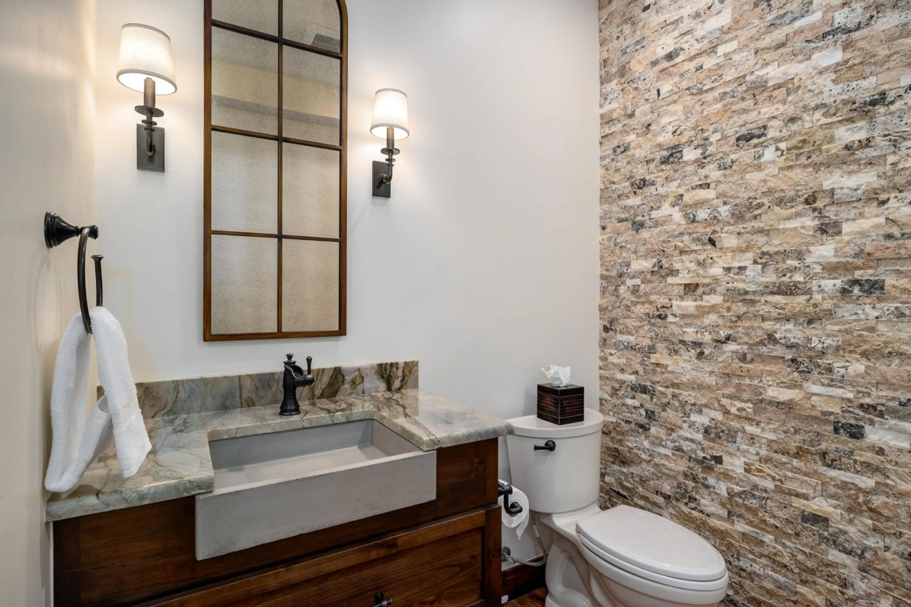 Bathroom in The Porches
