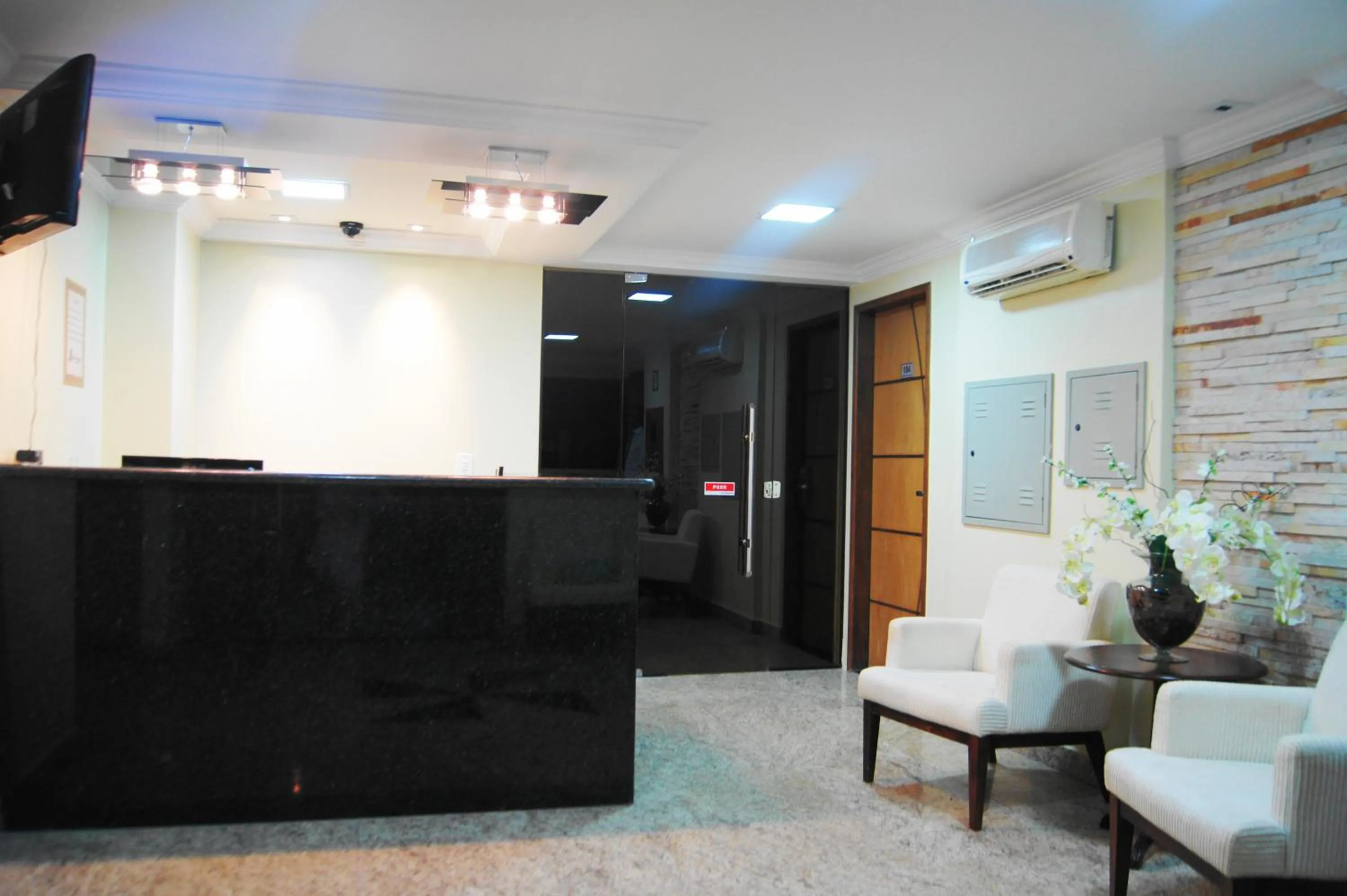 Lobby or reception in Candango Aero Hotel