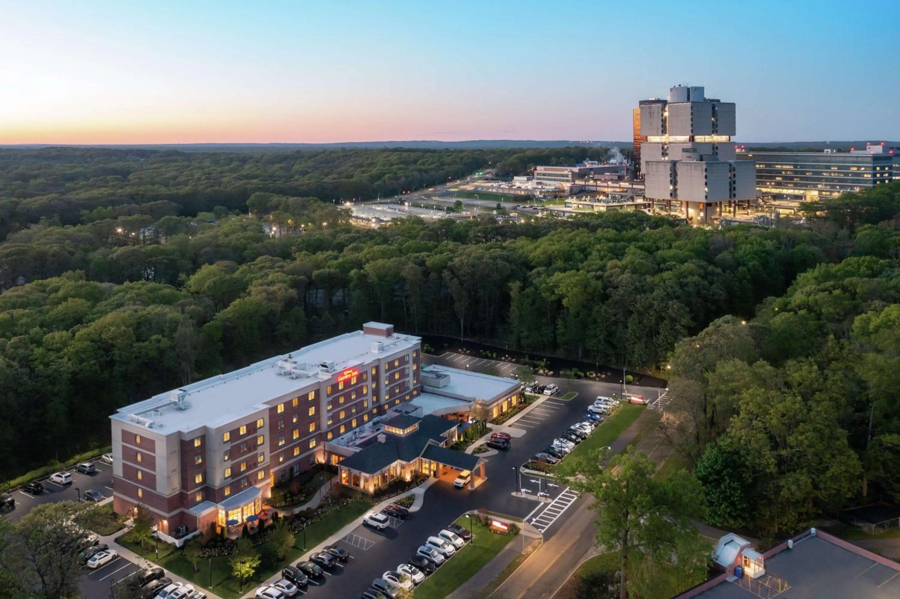 Property building in Hilton Garden Inn Stony Brook