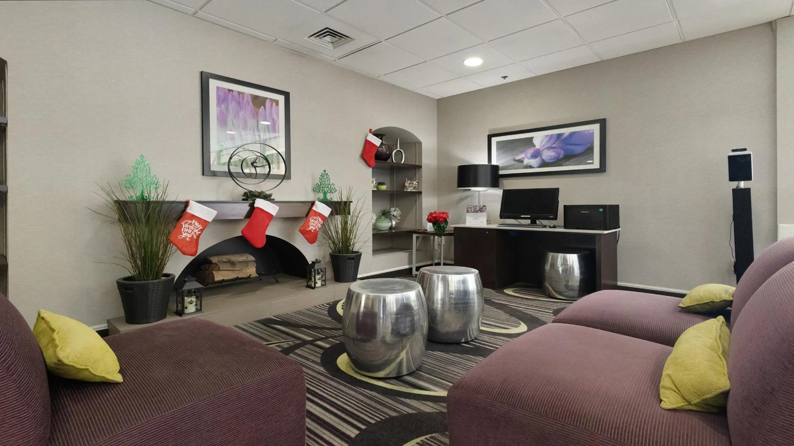 Business facilities in Howard Johnson by Wyndham Sacramento Downtown