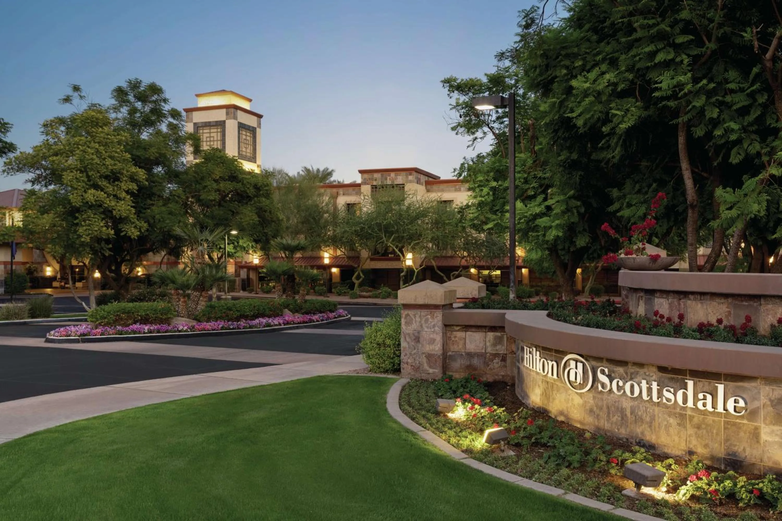 Property building in Hilton Scottsdale Resort & Villas