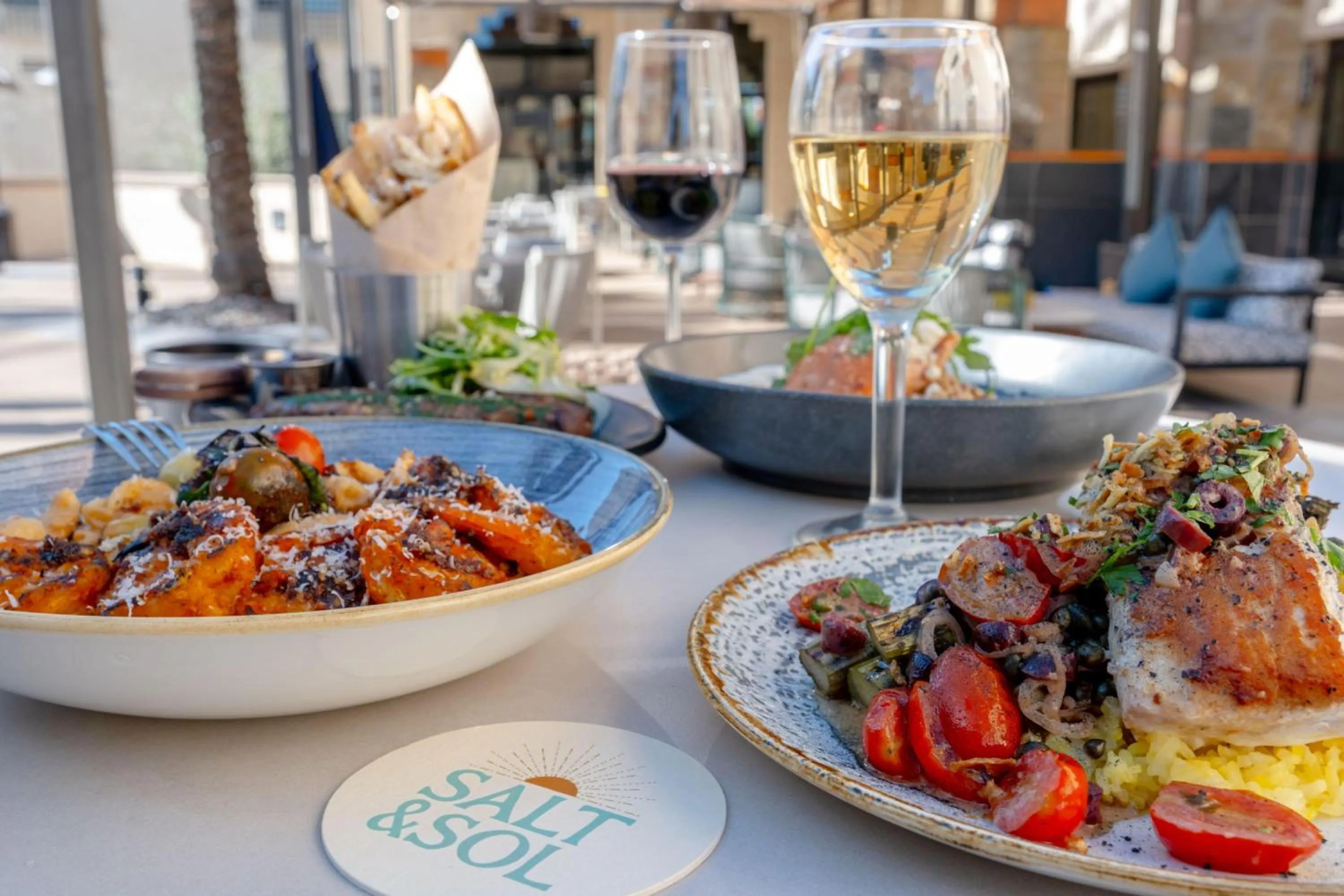 Restaurant/places to eat in Hilton Scottsdale Resort & Villas