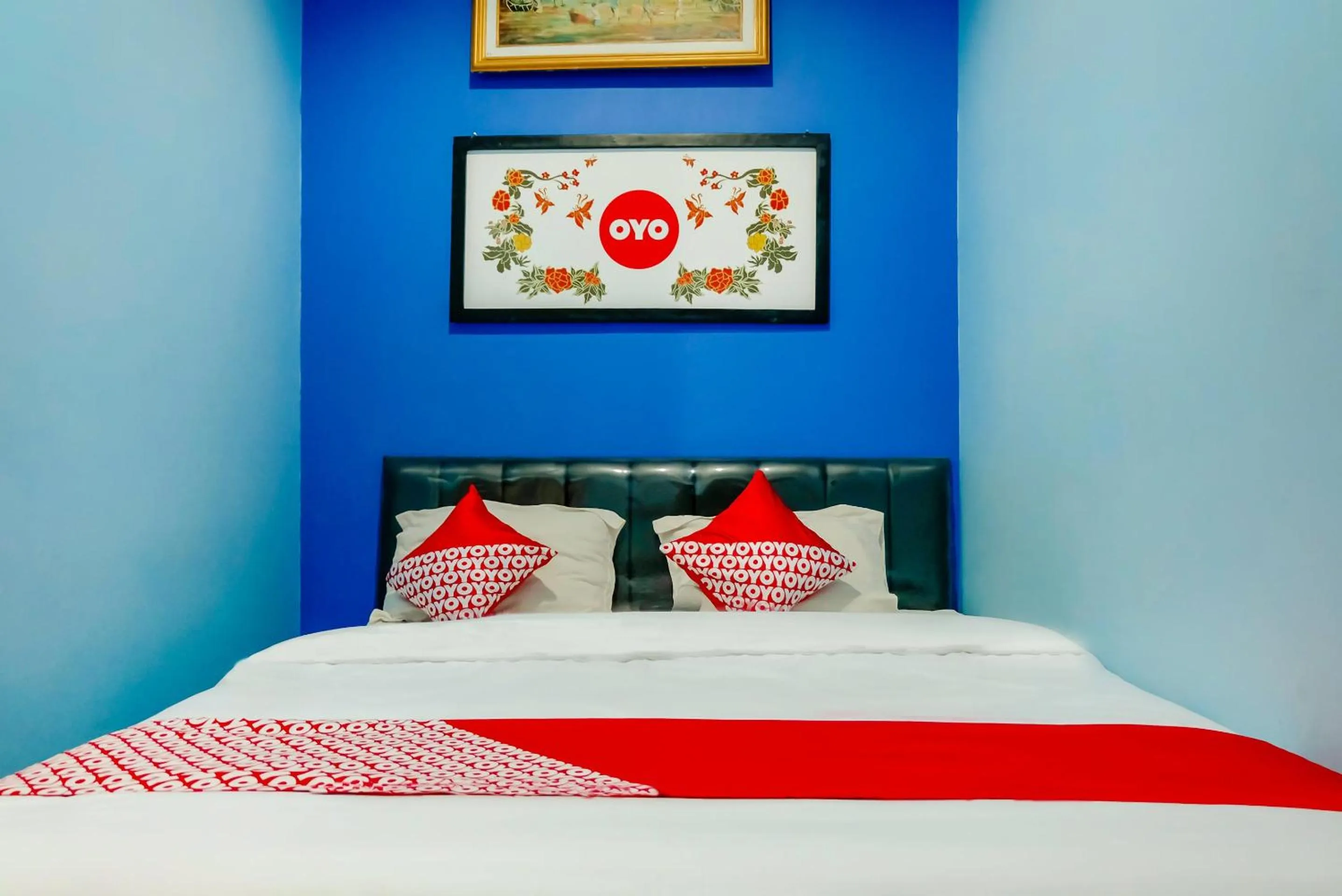 Bedroom, Bed in Hotel O Guest House Amalia Malang