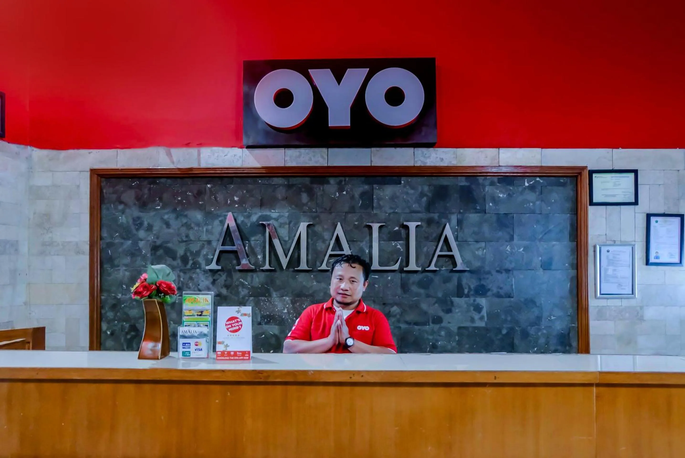 Lobby or reception in Hotel O Guest House Amalia Malang