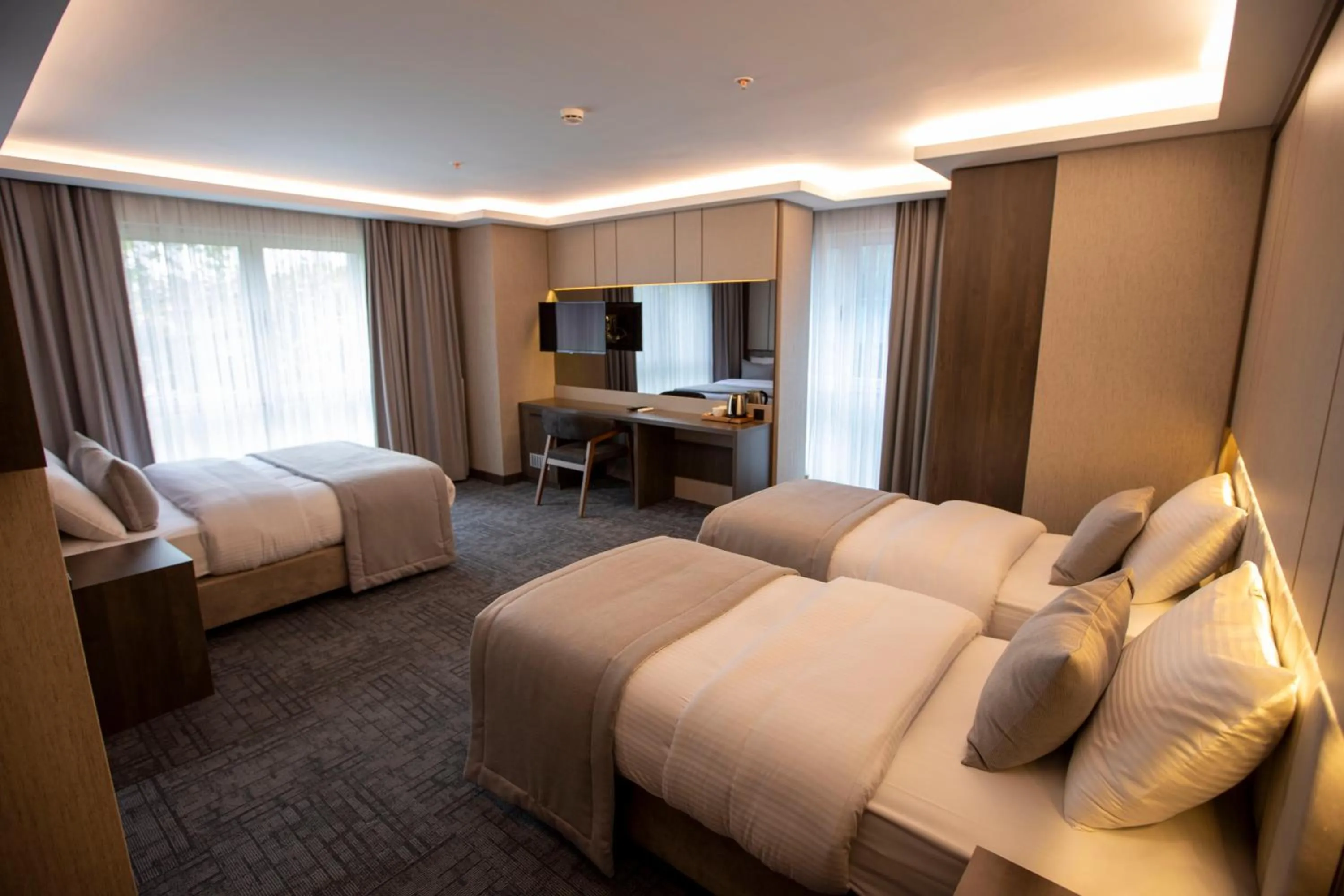 Massage, Bed in BEST GARDEN HOTEL