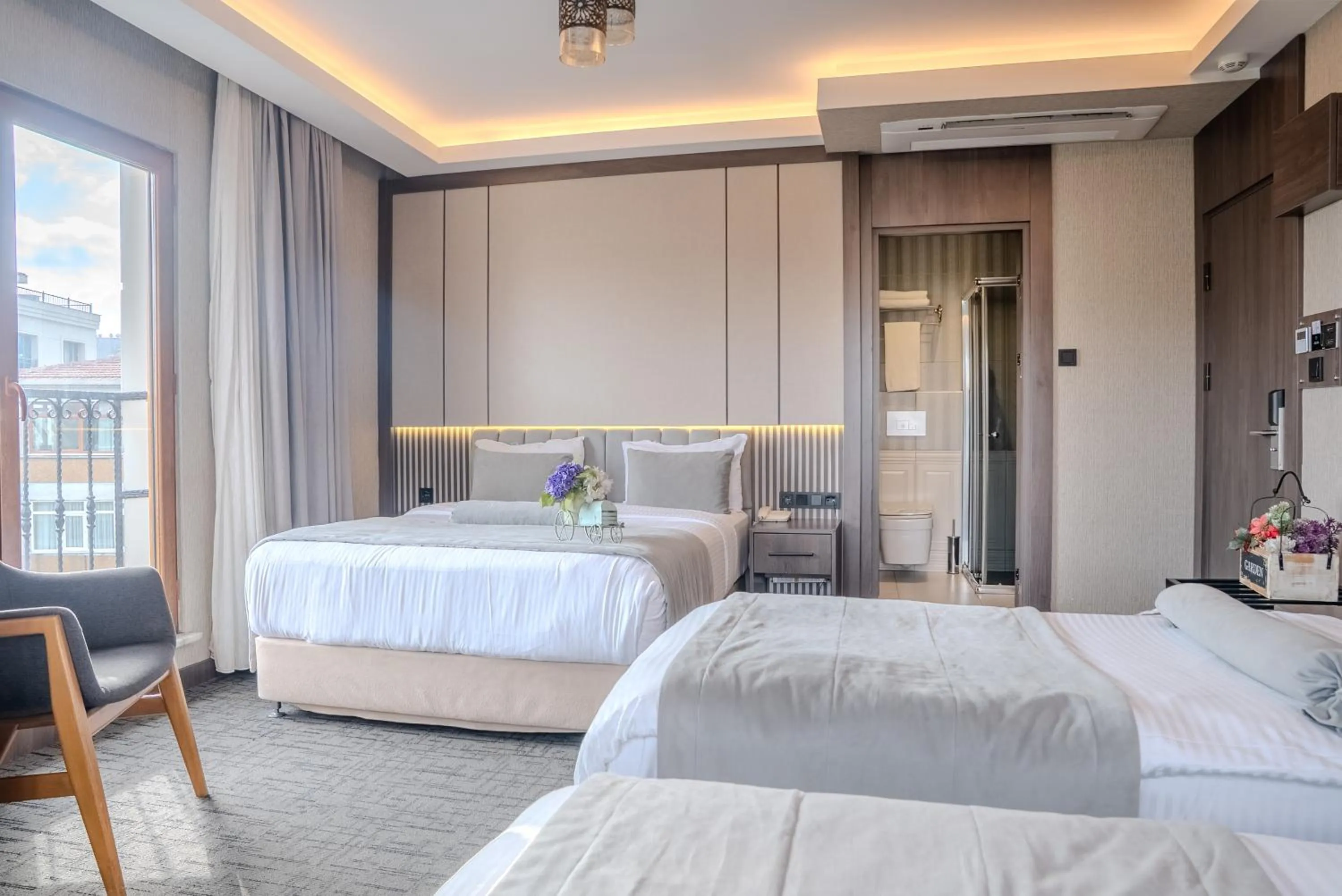 Photo of the whole room, Bed in BEST GARDEN HOTEL