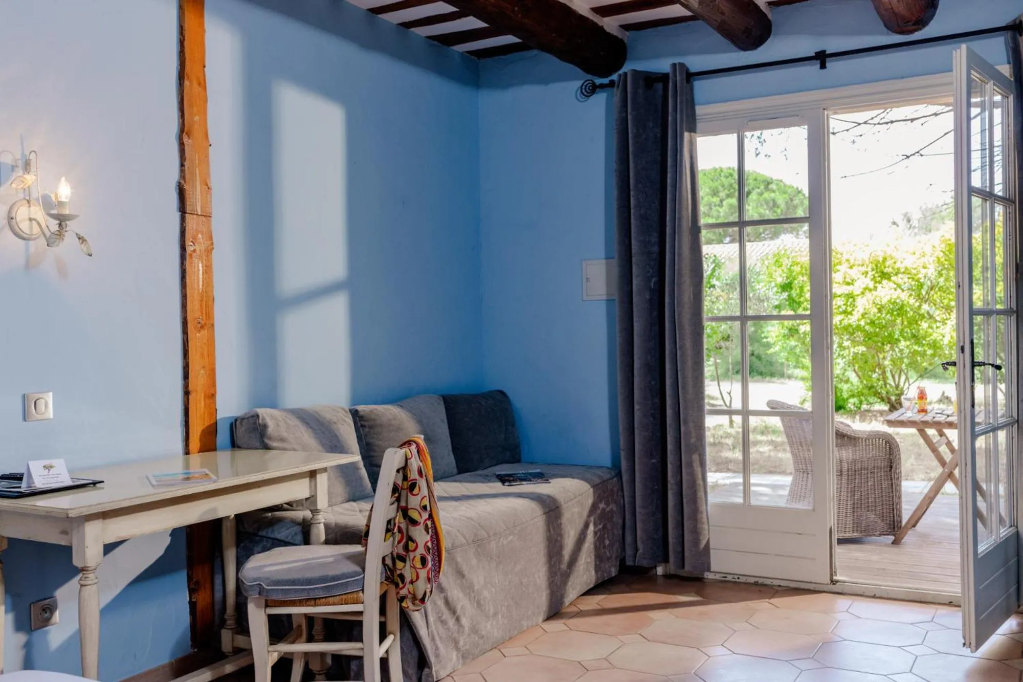 Garden view in Le Mas Des Sables